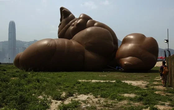 Paul McCarthy, Complex Pile, Hong Kong 2013
