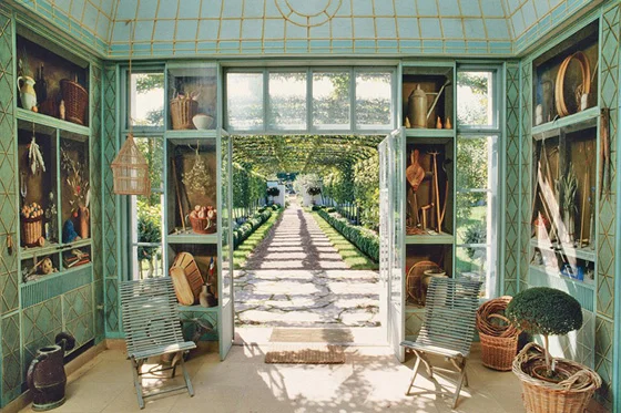 VIRGINIA: The doors of the Fernand Renard mural concealed Mellon’s gardening tools