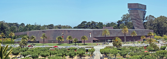 De_Young_Museum_pano.jpg