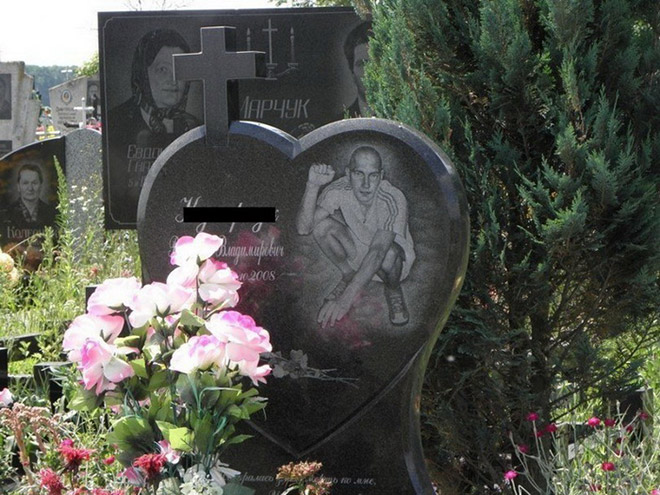 russian-mafia-gravestone7.jpg