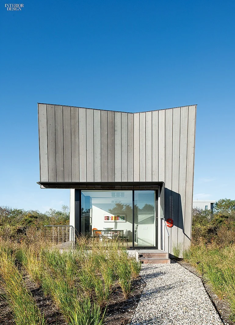 thumbs_74307-front-exterior-hamptons-residence-bates-masi-architects-1214.jpg.0x1064_q91_crop_sharpen.jpg