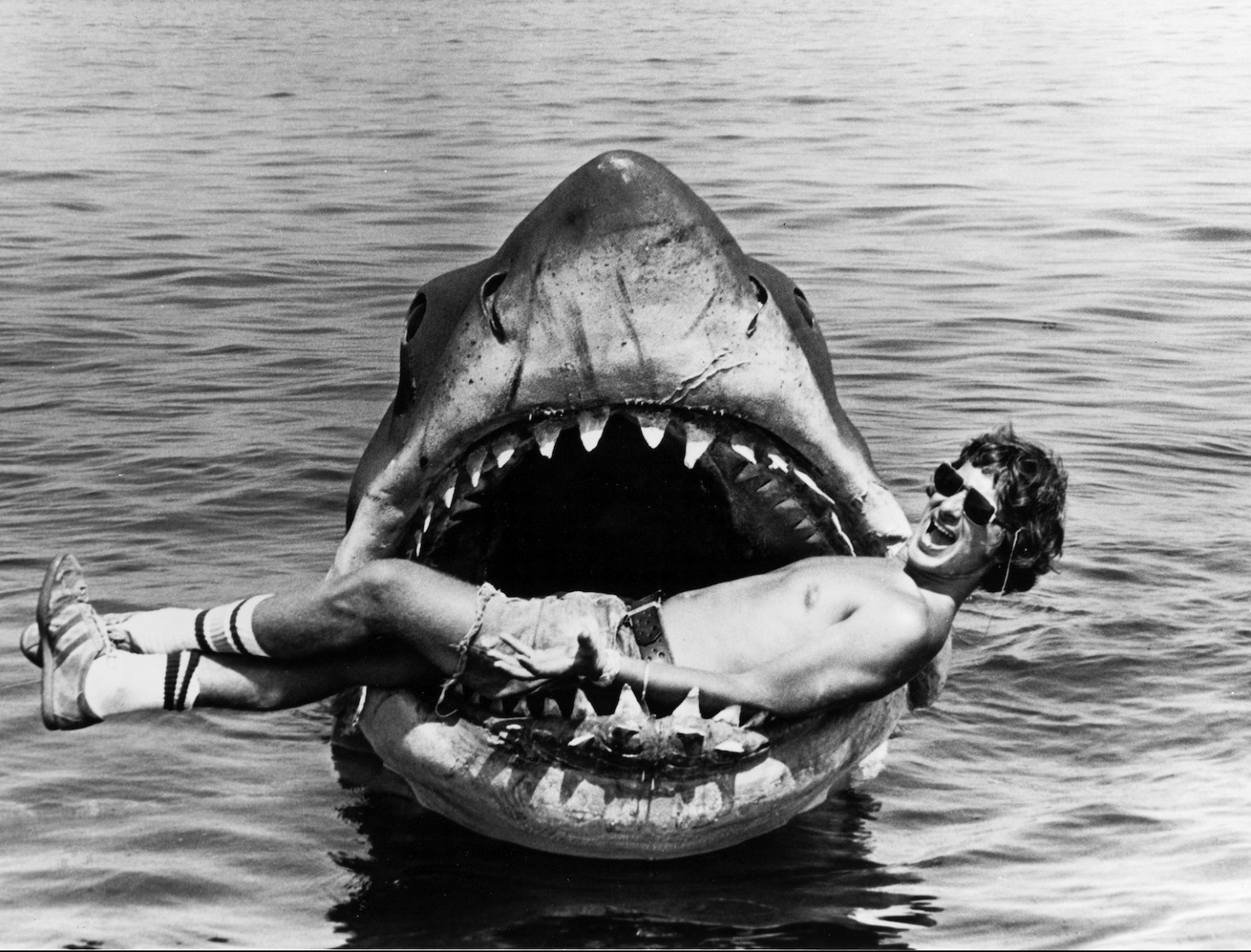 spielberg-jaws-e1434686107808.jpg