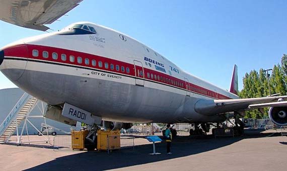 City-of-Everett-Boeing-747.jpg