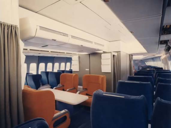 First-Class-Cabin-Braniff-747.jpg