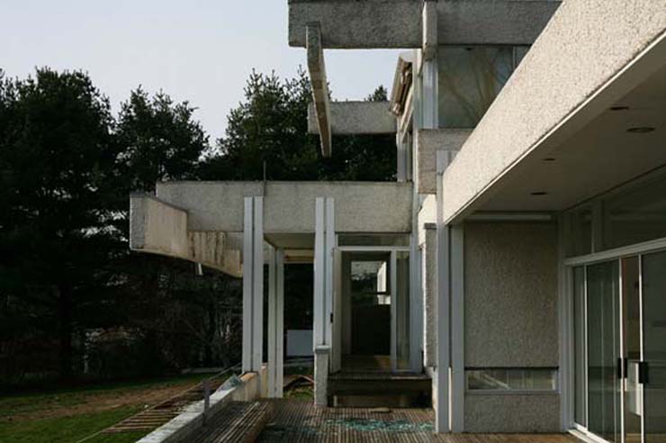 mid-century_modern_abandoned_8.jpg