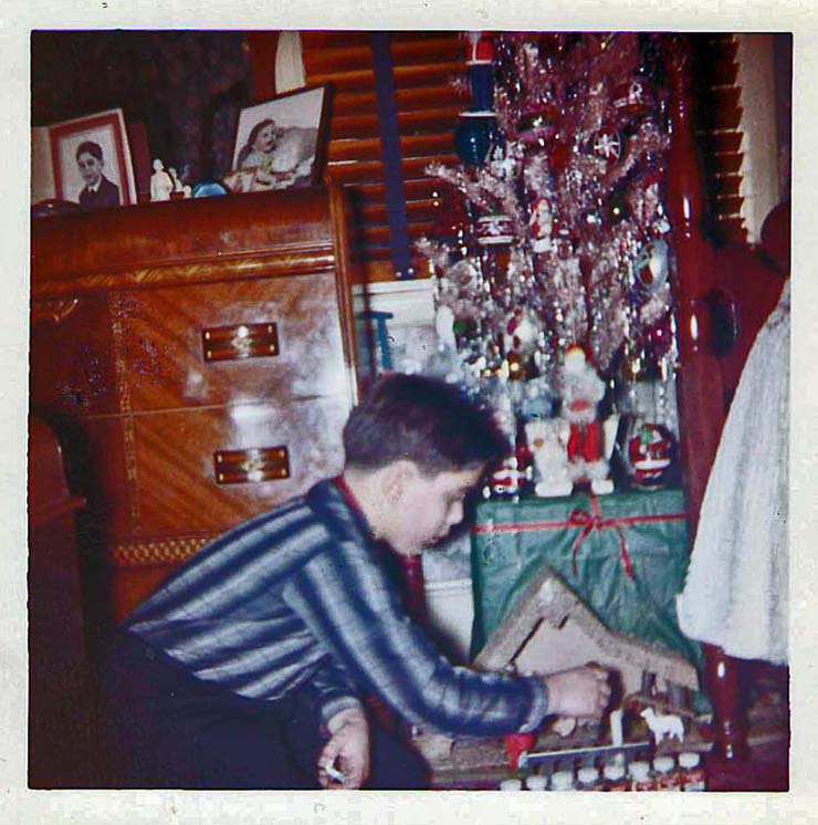 Aluminum_Christmas_tree_-_1959.jpg