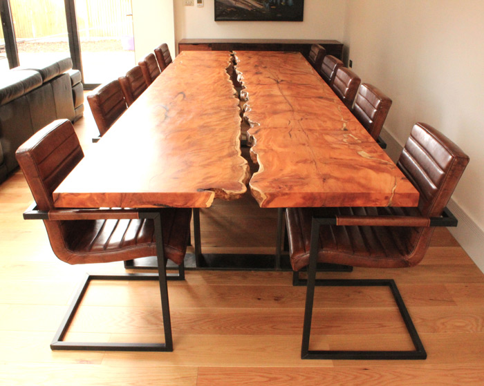 The finished result, dimensions 360cm x 120cm x 74cm H