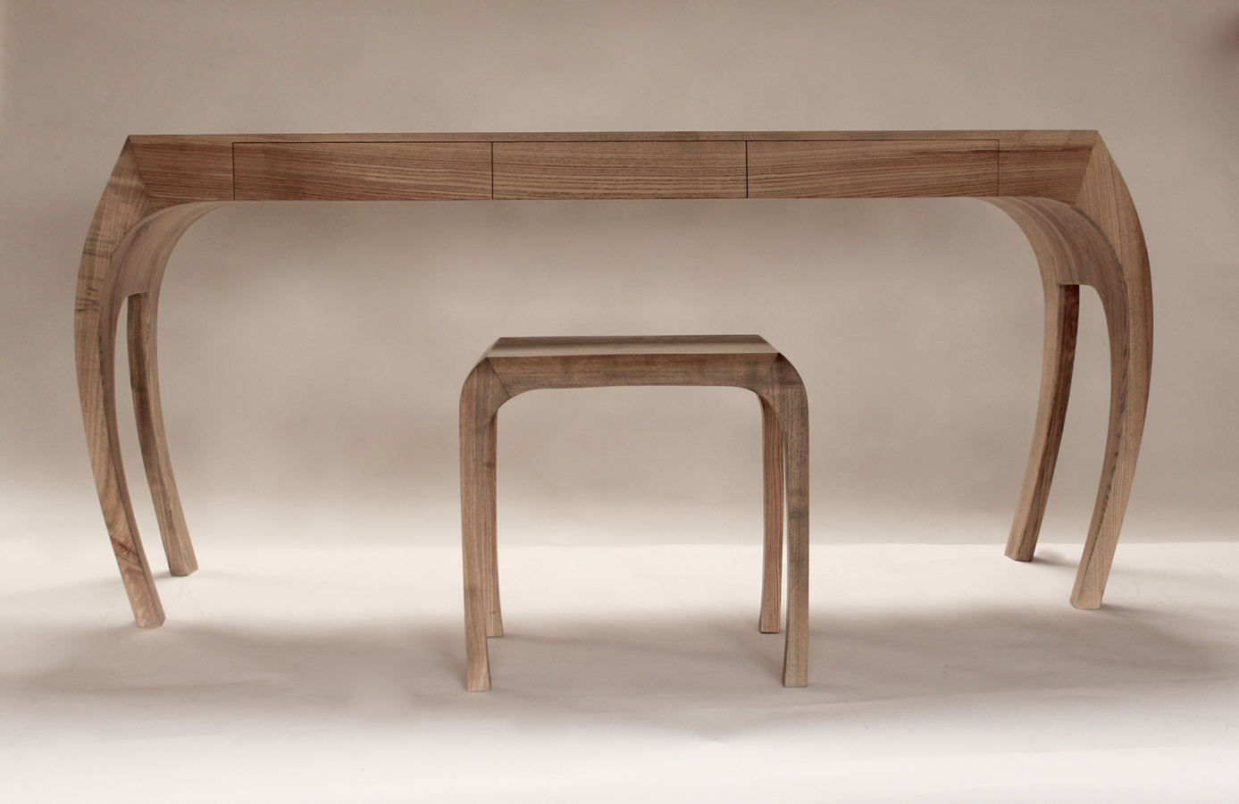 10Ash-dressing-table-and-stool-with-ebony-grain_2.jpg