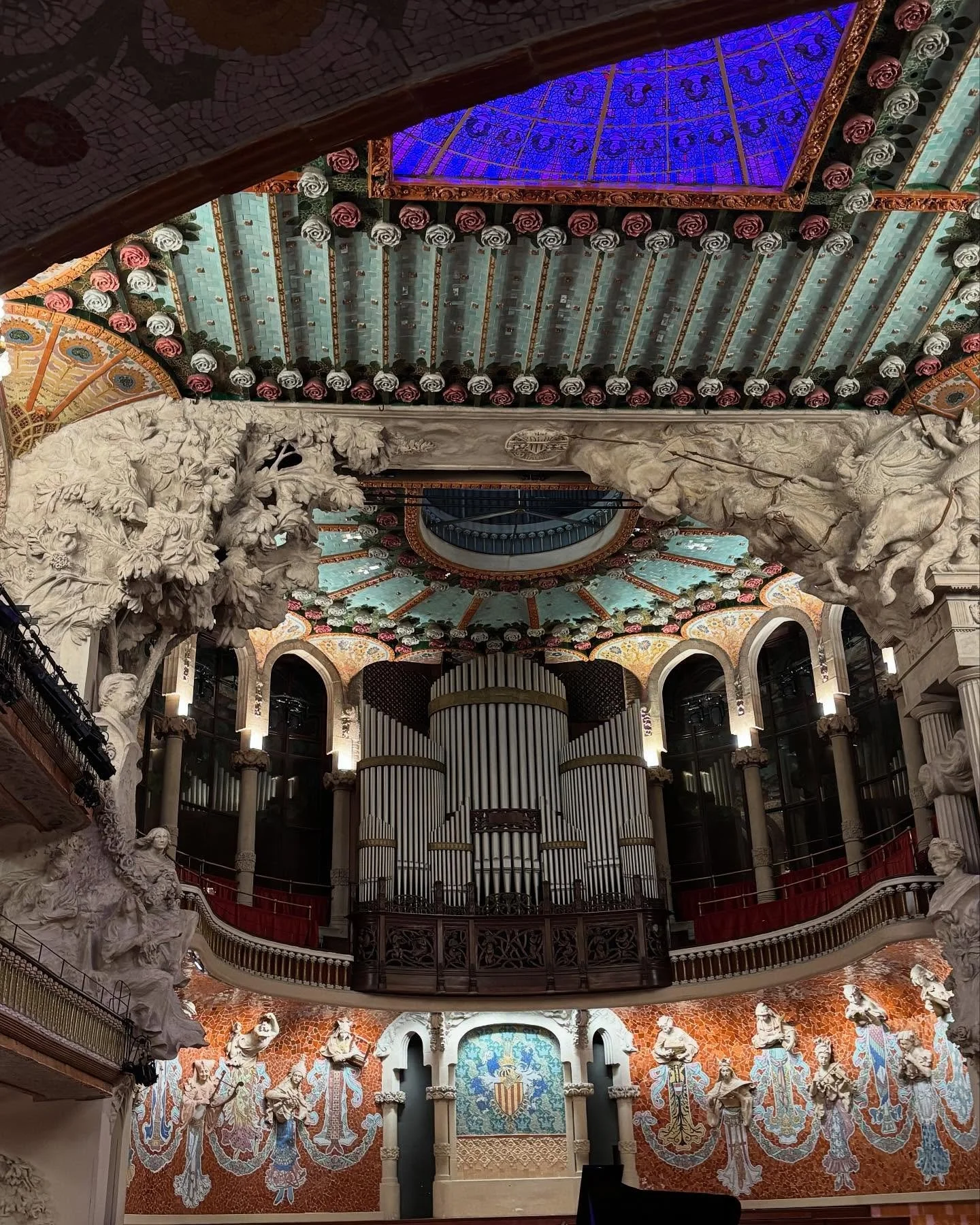 Palau de la Musica in Barcelona. Stunning Modernist concert hall with acoustics to match. 
#barcelona #palaudelamusica #spaintravel #privatetour