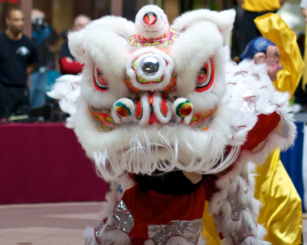 Lion Dance 2012.jpg