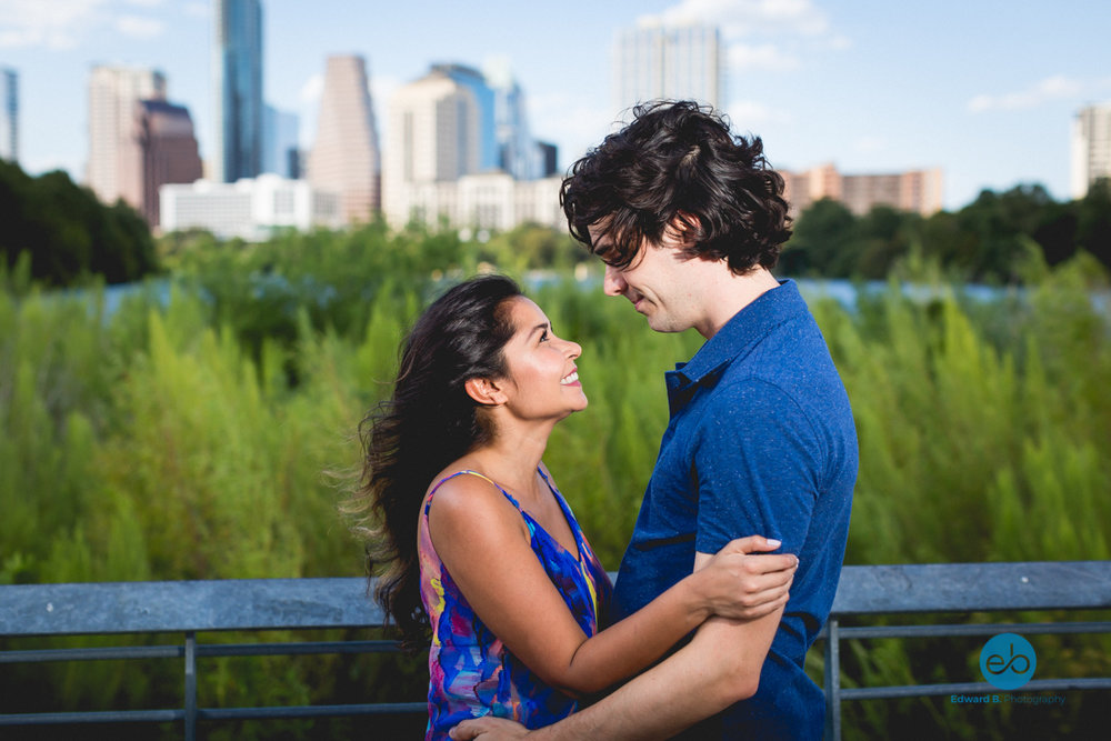 austin-texas-engagement-portrait-couple-7.jpg