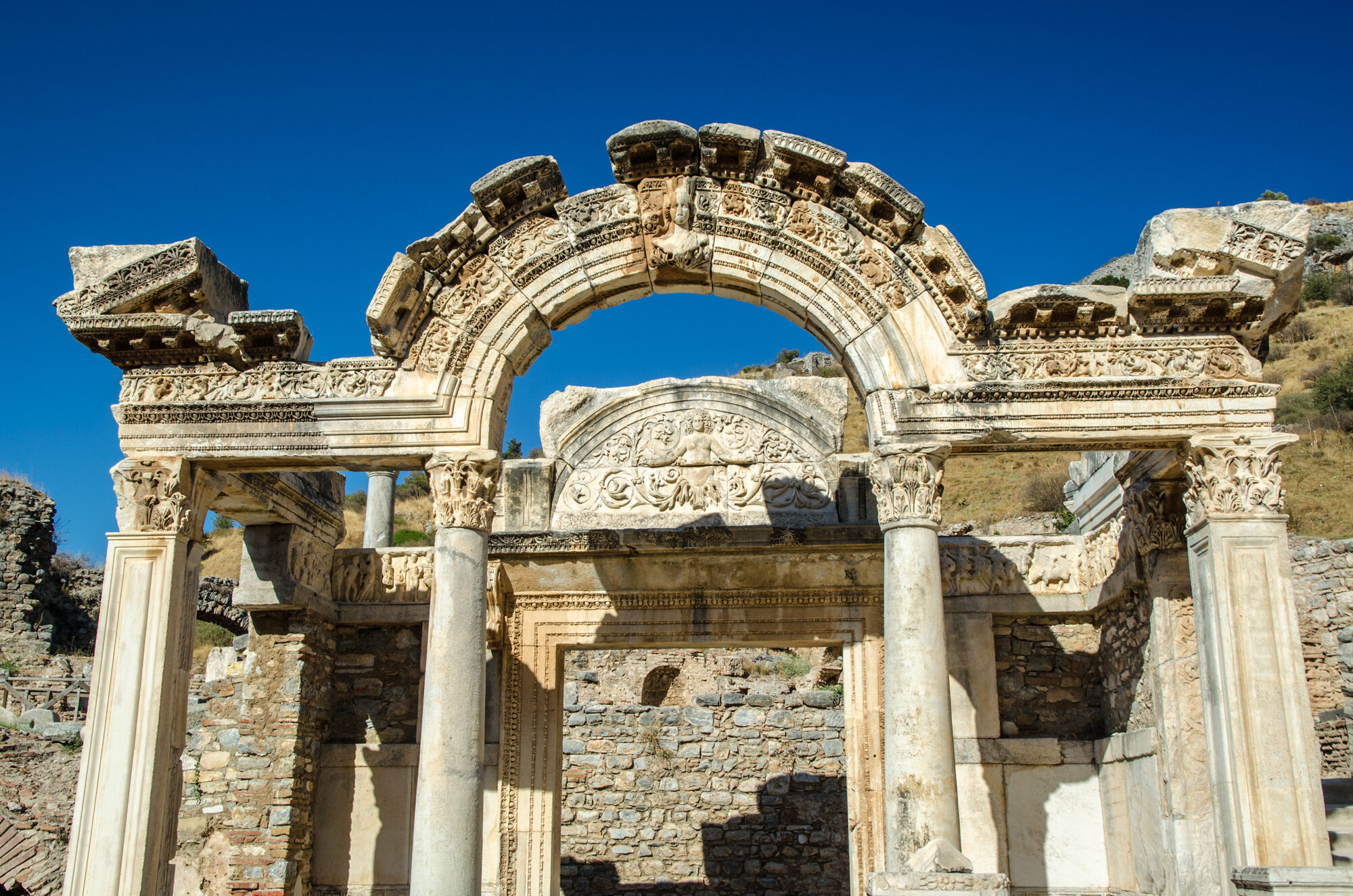 Ephesus-2-3.jpg