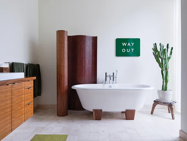 blauvelt-winter-residence-bathroom.jpg