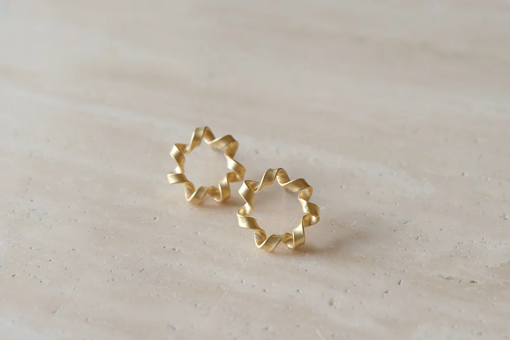 Belinda-Chang-Ribbon-Earrings.jpg