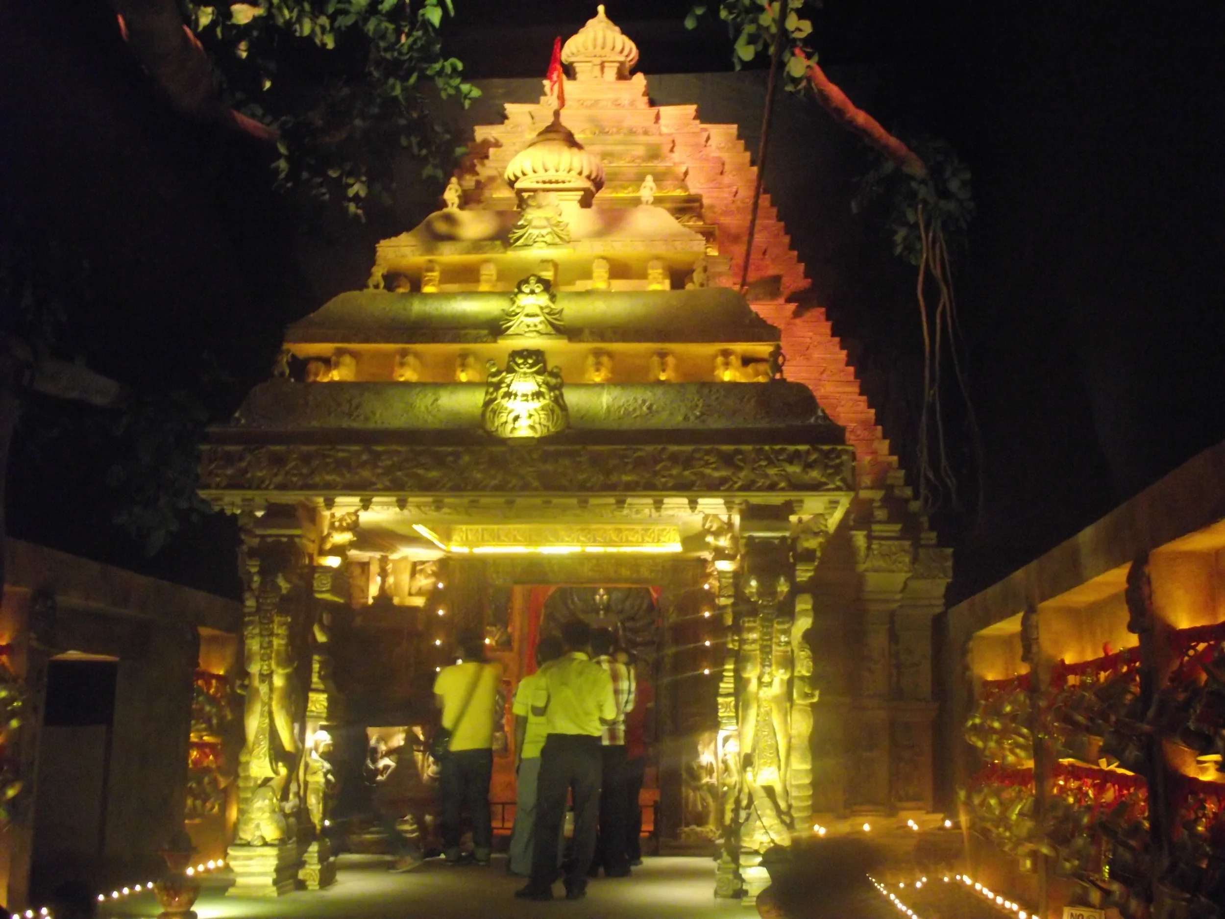  The main pandal where the Durga was placed. This is the old temple that has been created. Very good finish! 