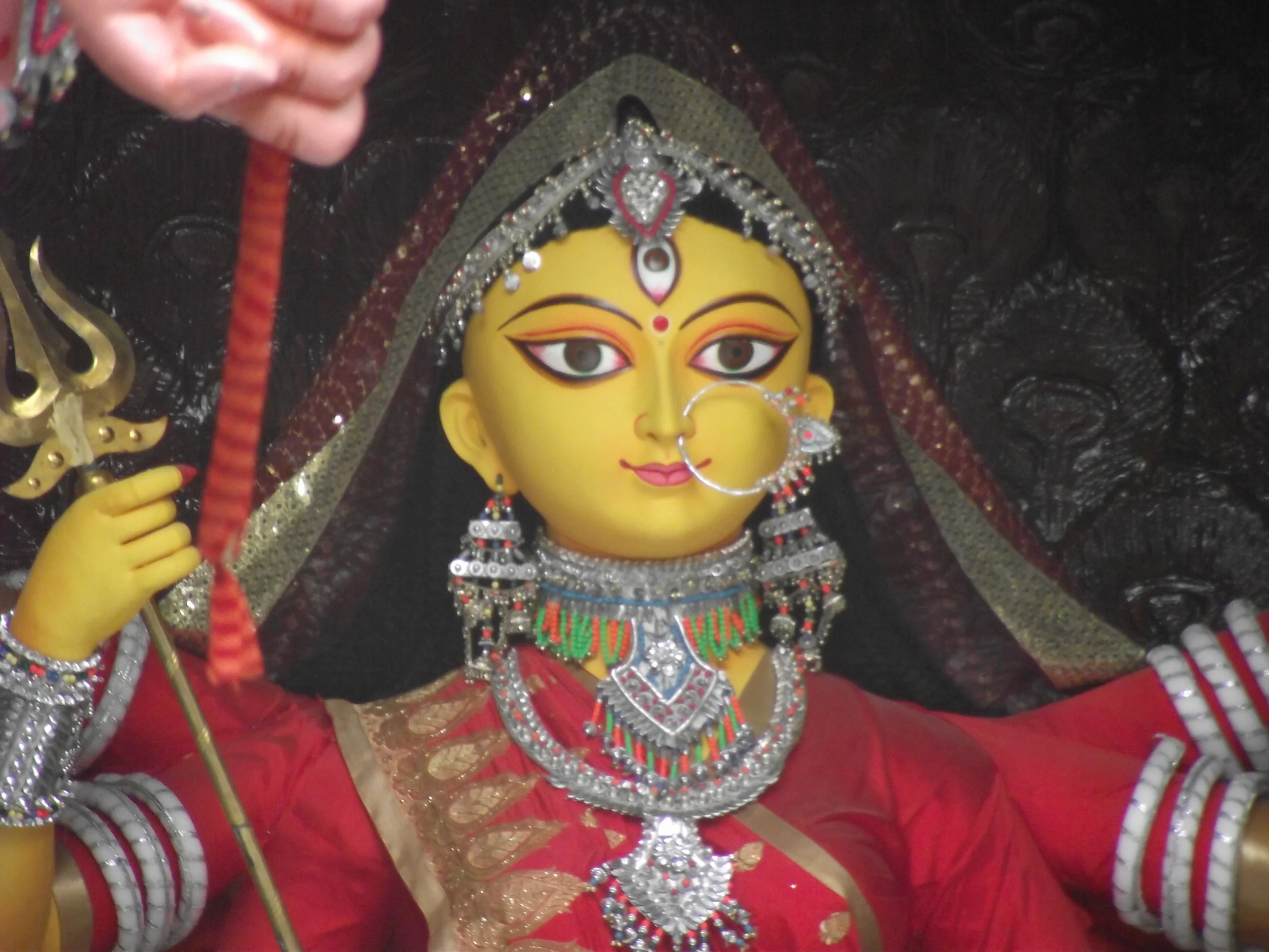  What an amazing finish to the idol of Durga. The intricacy has not ignored any single custom of Rajasthani attires. 