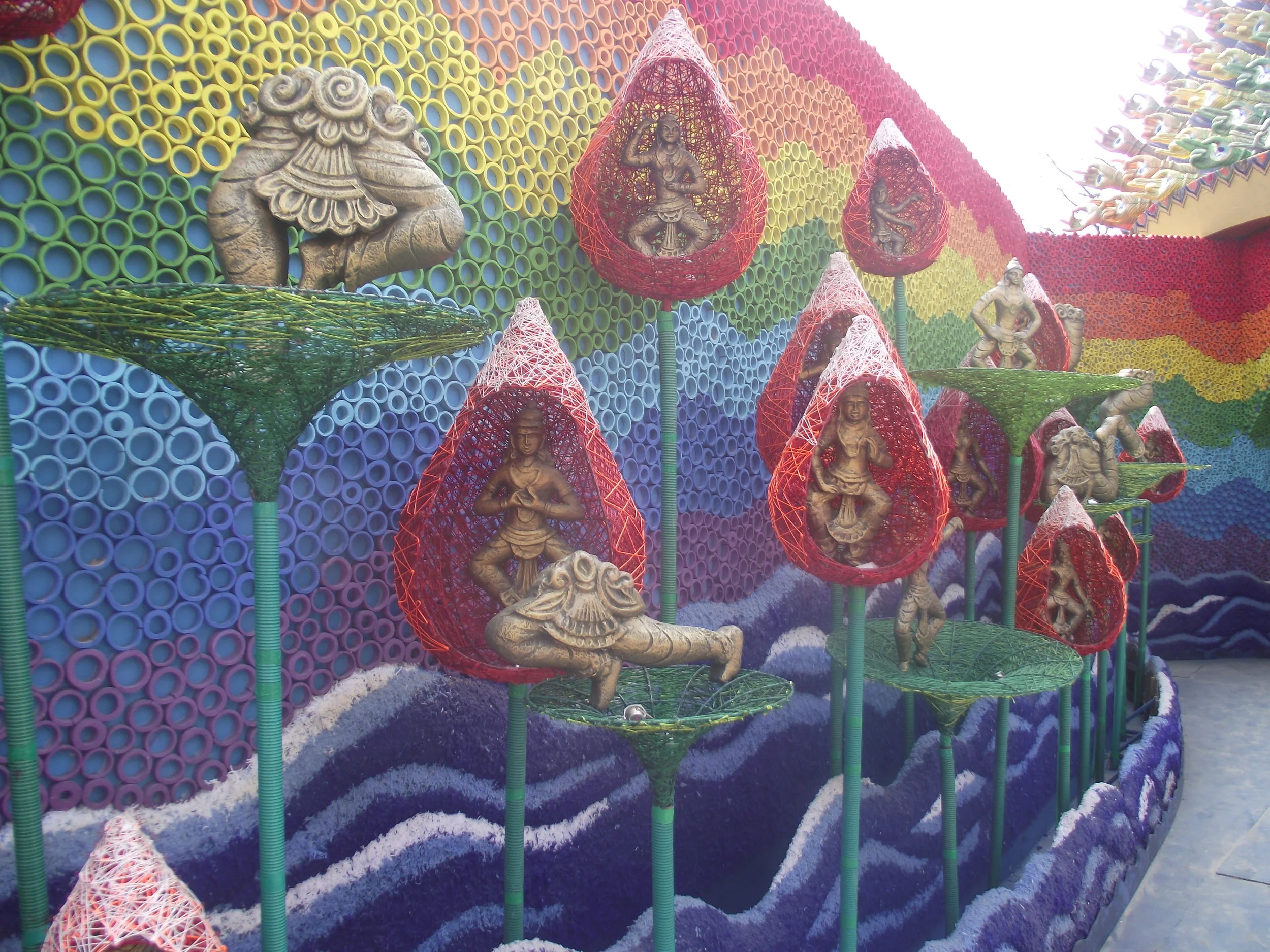  Each bud of lotus had one dance avatar inside. The kind of detailing Sharma went through in every section of this pandal is commendable! 