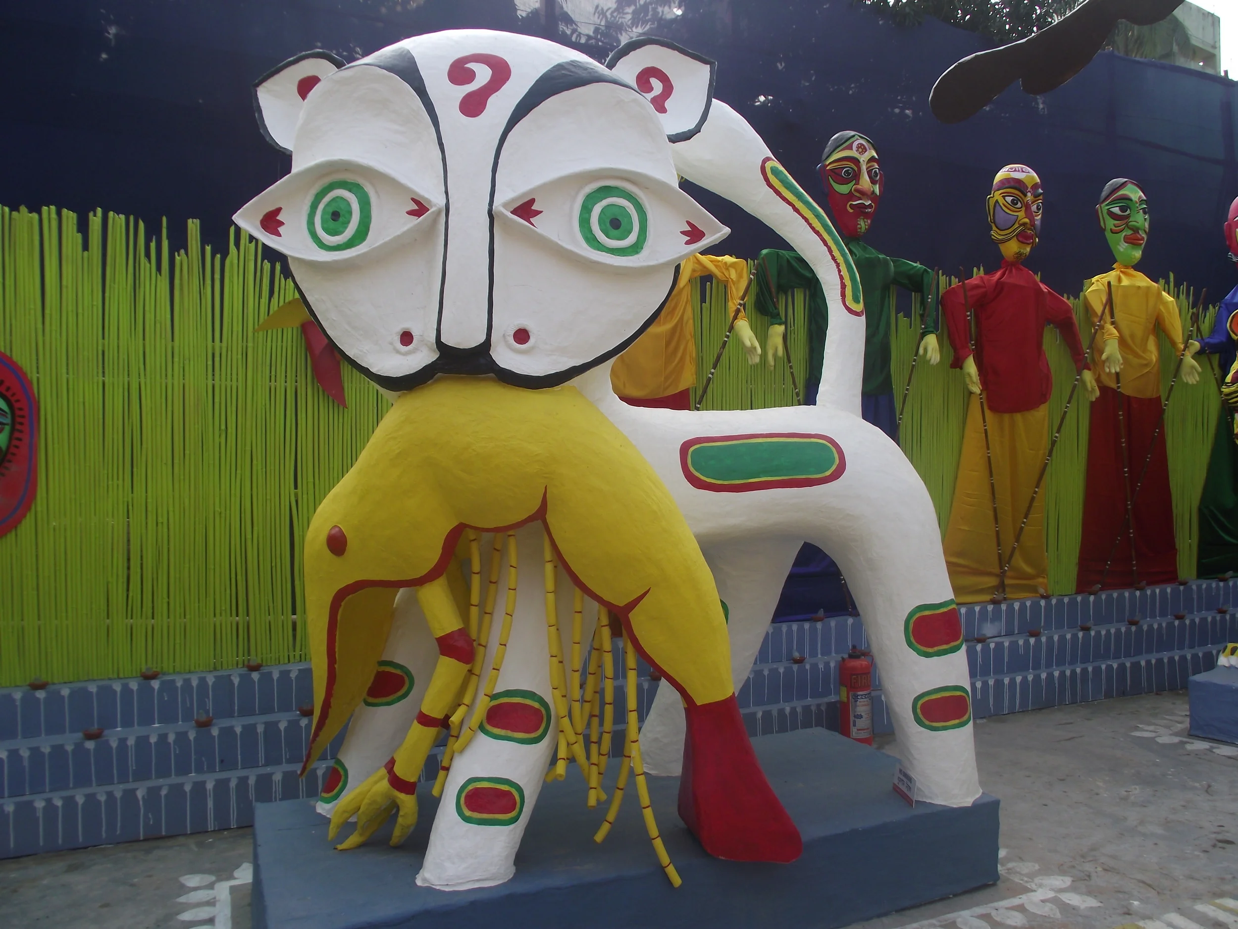  The cat running with the prawn was a regular event in the kitchen! 