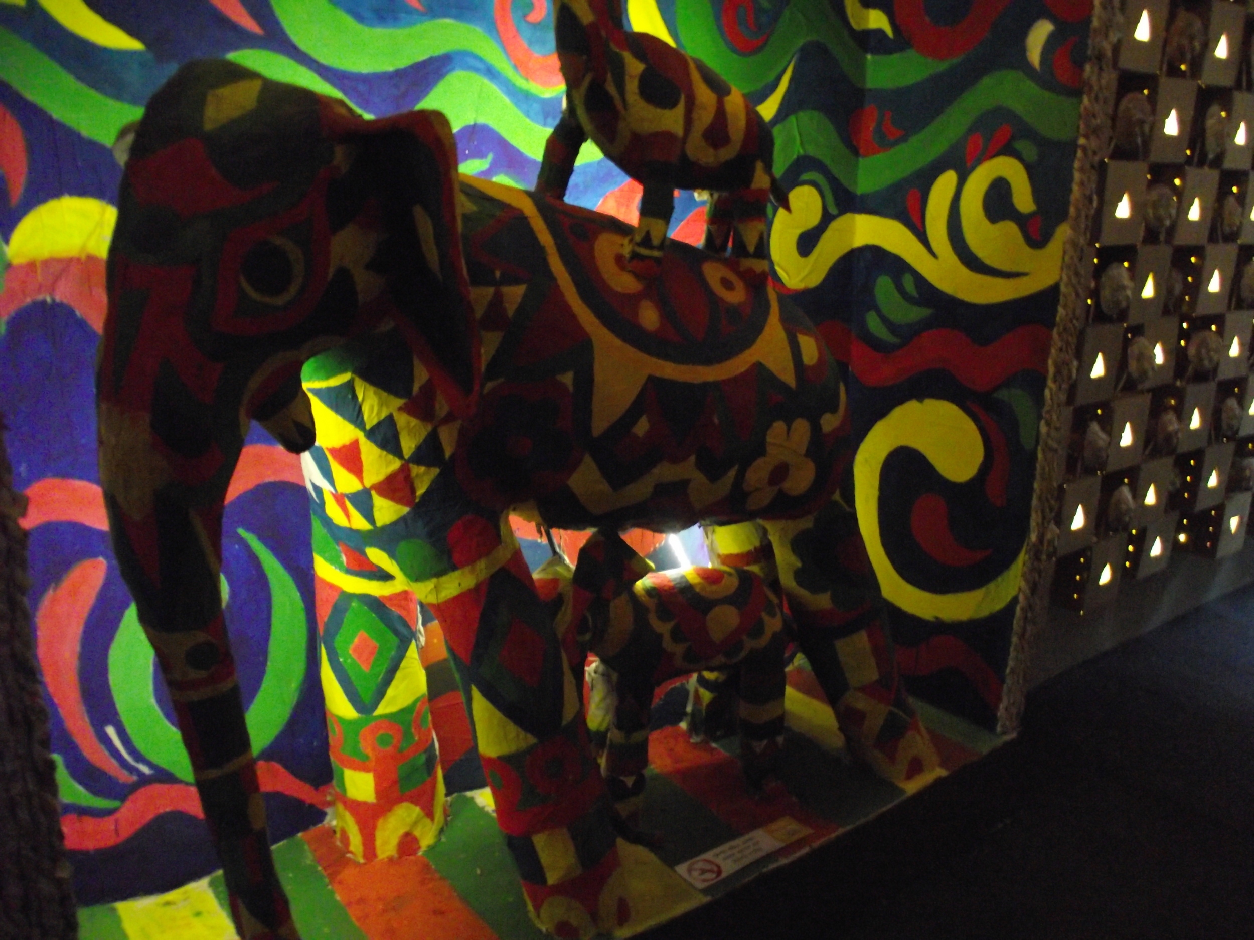  More animal papier-mache artforms and more varieties of colours used. 