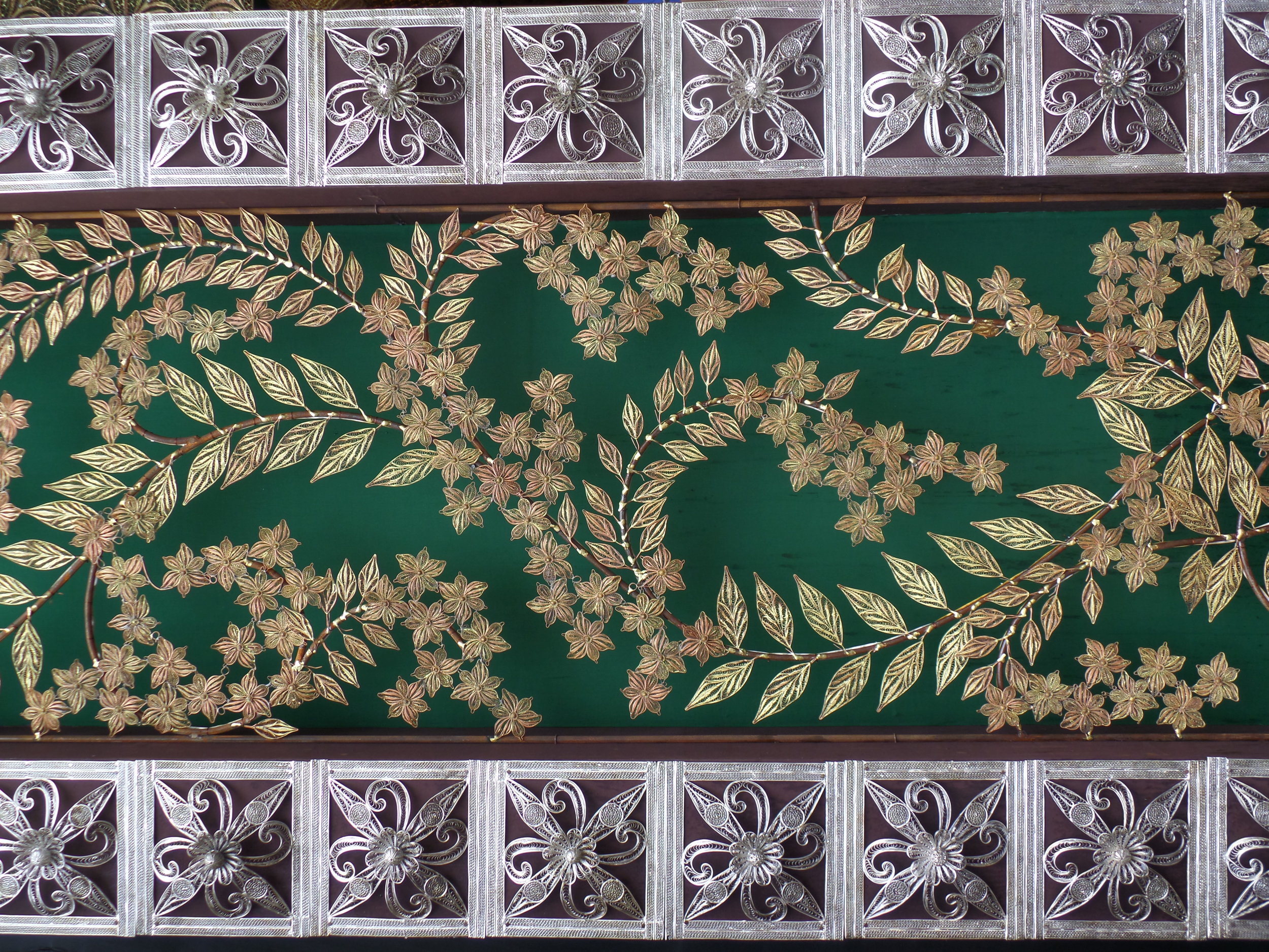  Typically filagree is best demonstrated through metal works with gold and silver. Here is an attempt to showcase the same. 
