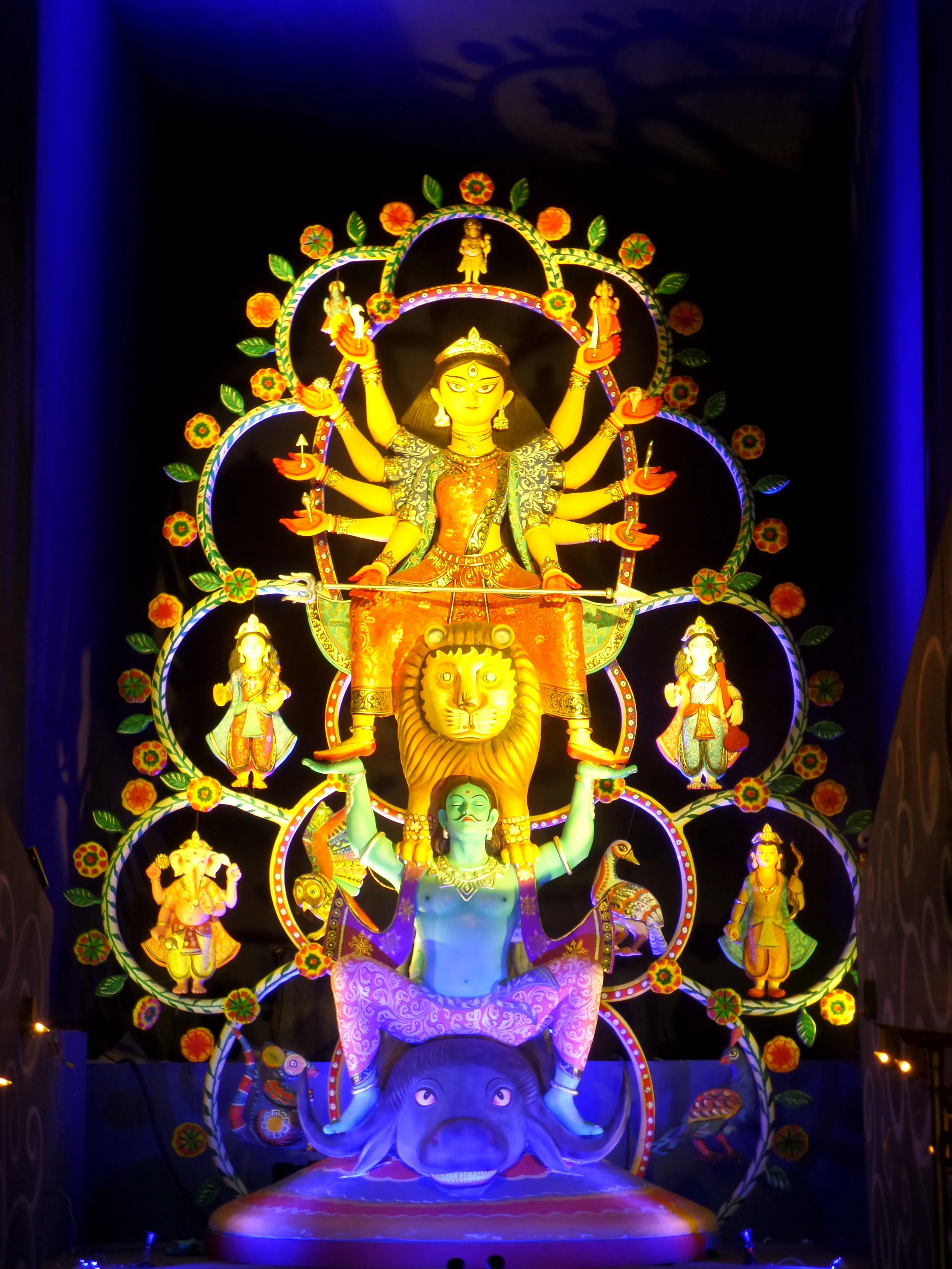  Maa Durga also resembled the happiness and colour around 