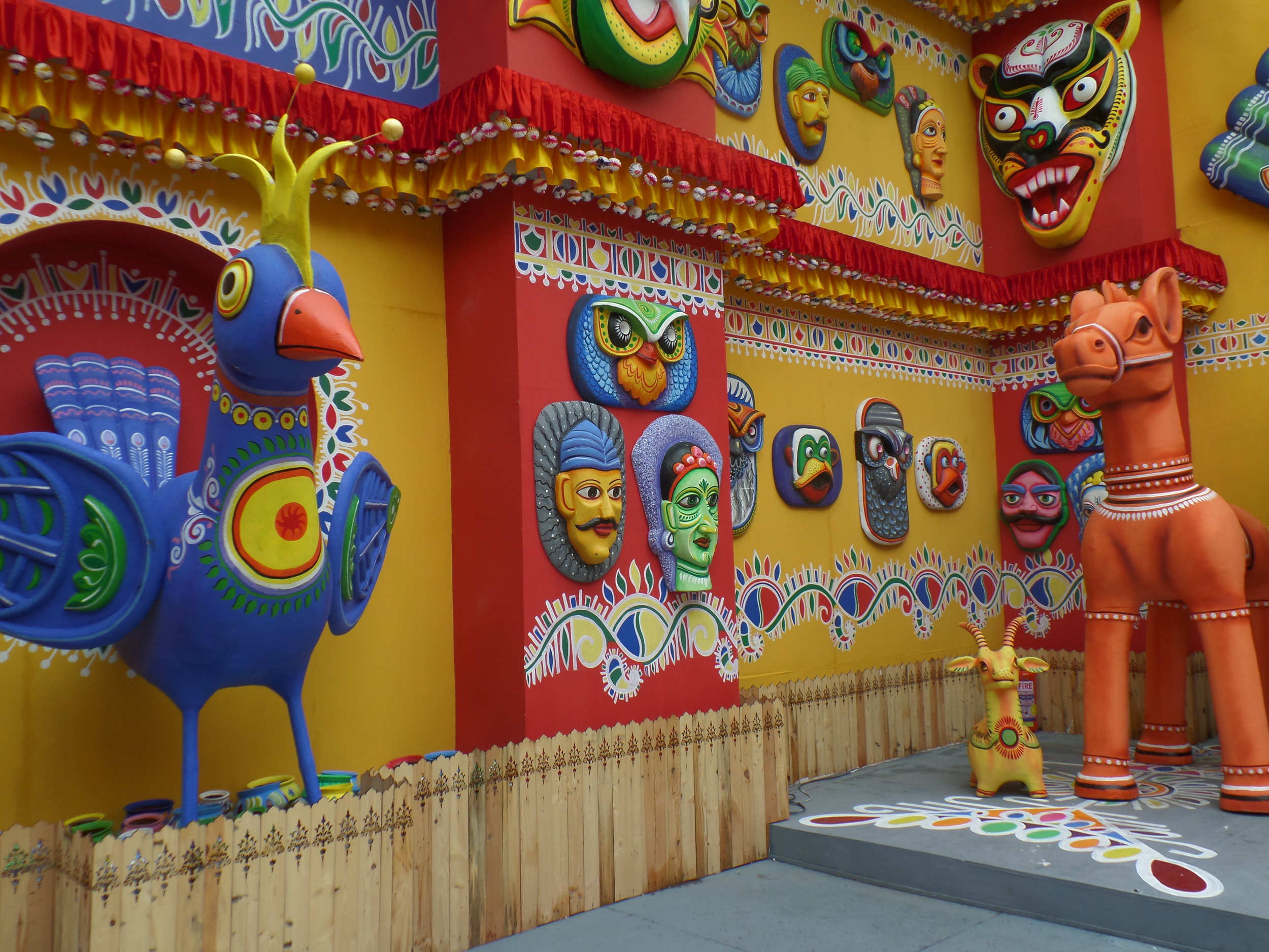  Barshobaran is all about hope and happiness. In this frame everyone is happy, birds, animals and the people around! 