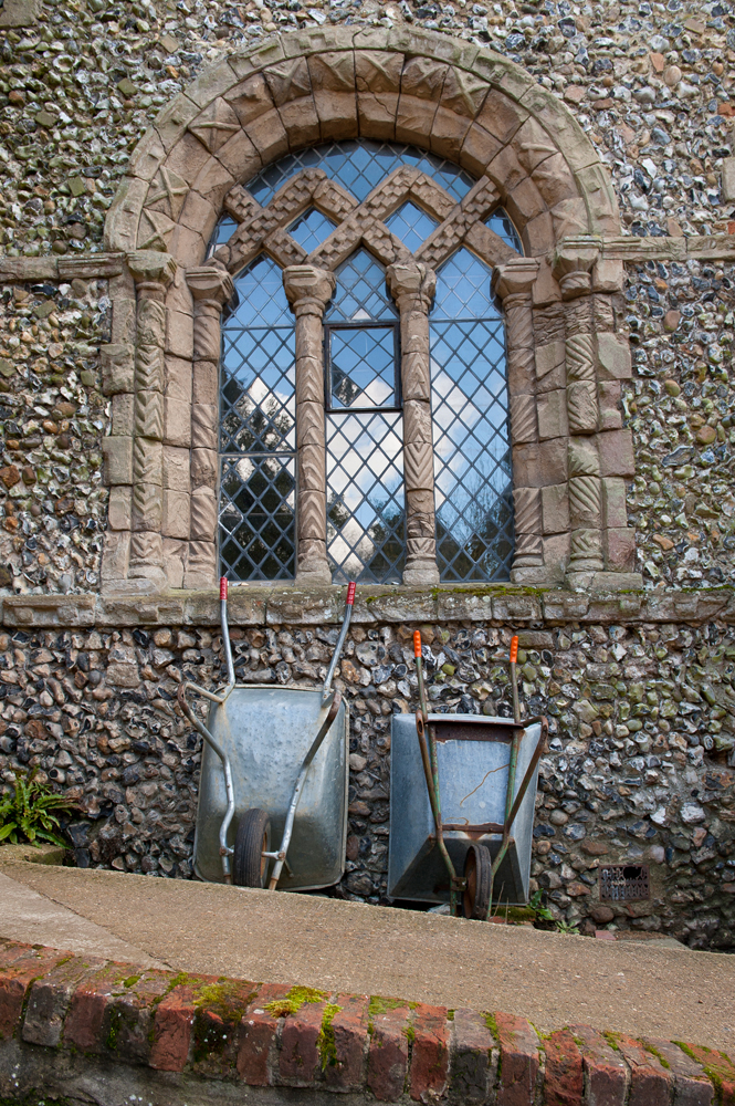 2wheelbarrows.jpg
