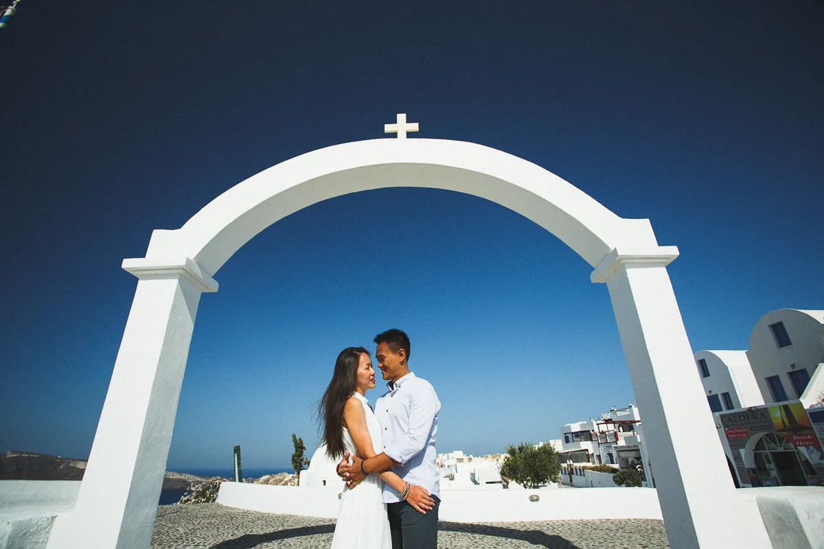 Santorini wedding photographer