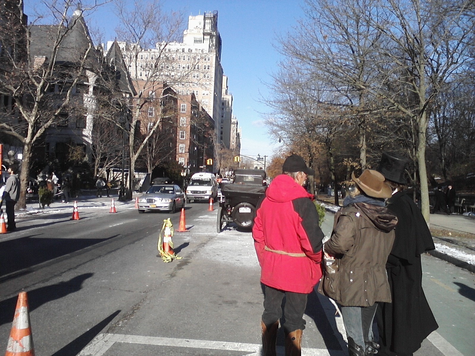  You can't see it, really, but the guy in the red coat has a killer, period-appropriate 'stache. 