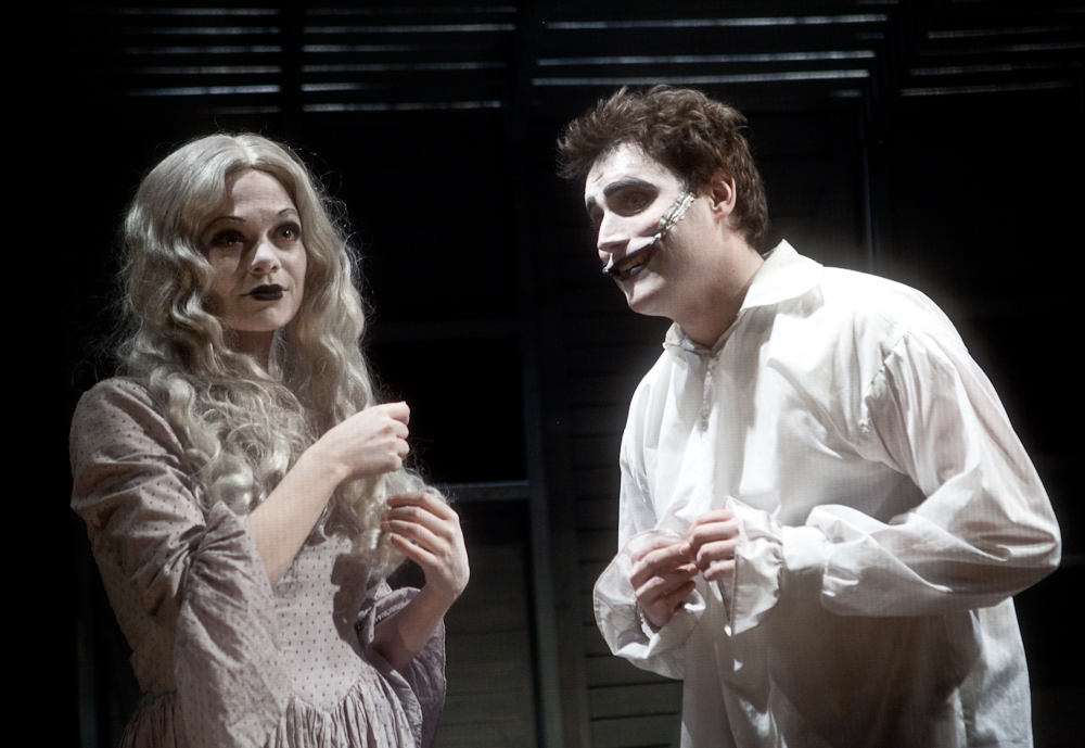 The Man Who Laughs featuring Molly O'Neill and Dave Droxler Photo credit Carrie Leonard.jpg