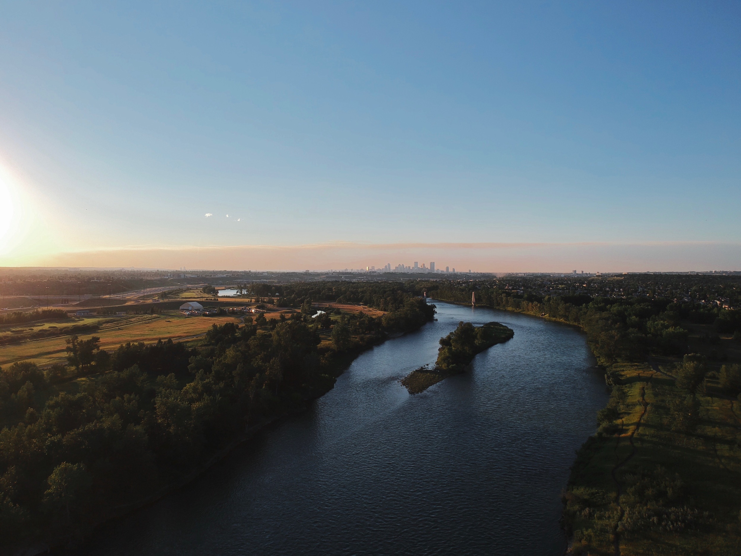  The Bow River in south Calgary. I'm limited to taking JPGs in my aerial photos so I've had to be more aware of the dynamic range. My “big” camera is extremely forgiving, especially when shooting raw, so this is a nice reminder to double check the ex