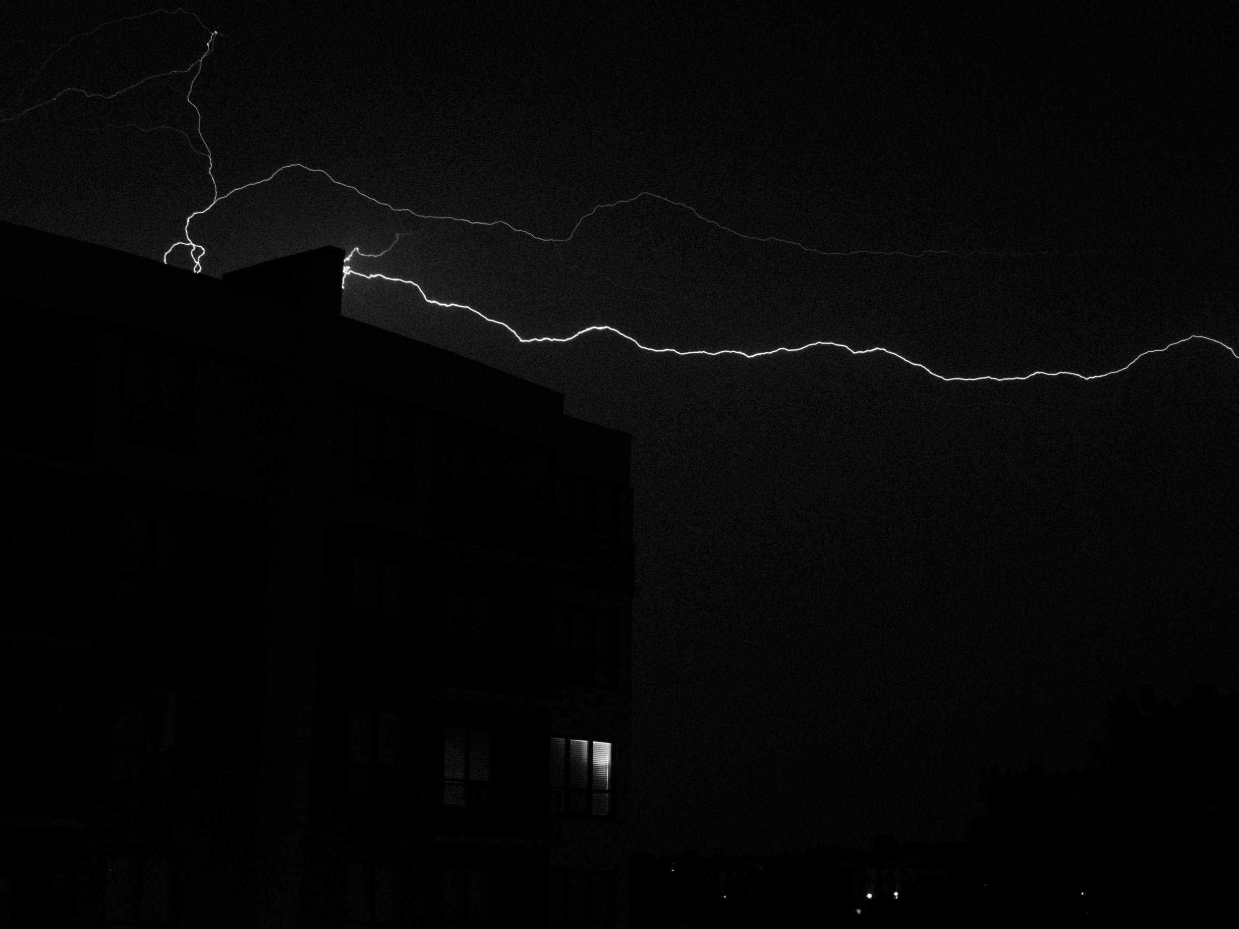  There's haven't been many thunderstorms this summer so I was excited to finally see some lightning in the sky this week.&nbsp;I set up my tripod and started taking 30 second exposures at f/22 until I captured some lightning.&nbsp; 