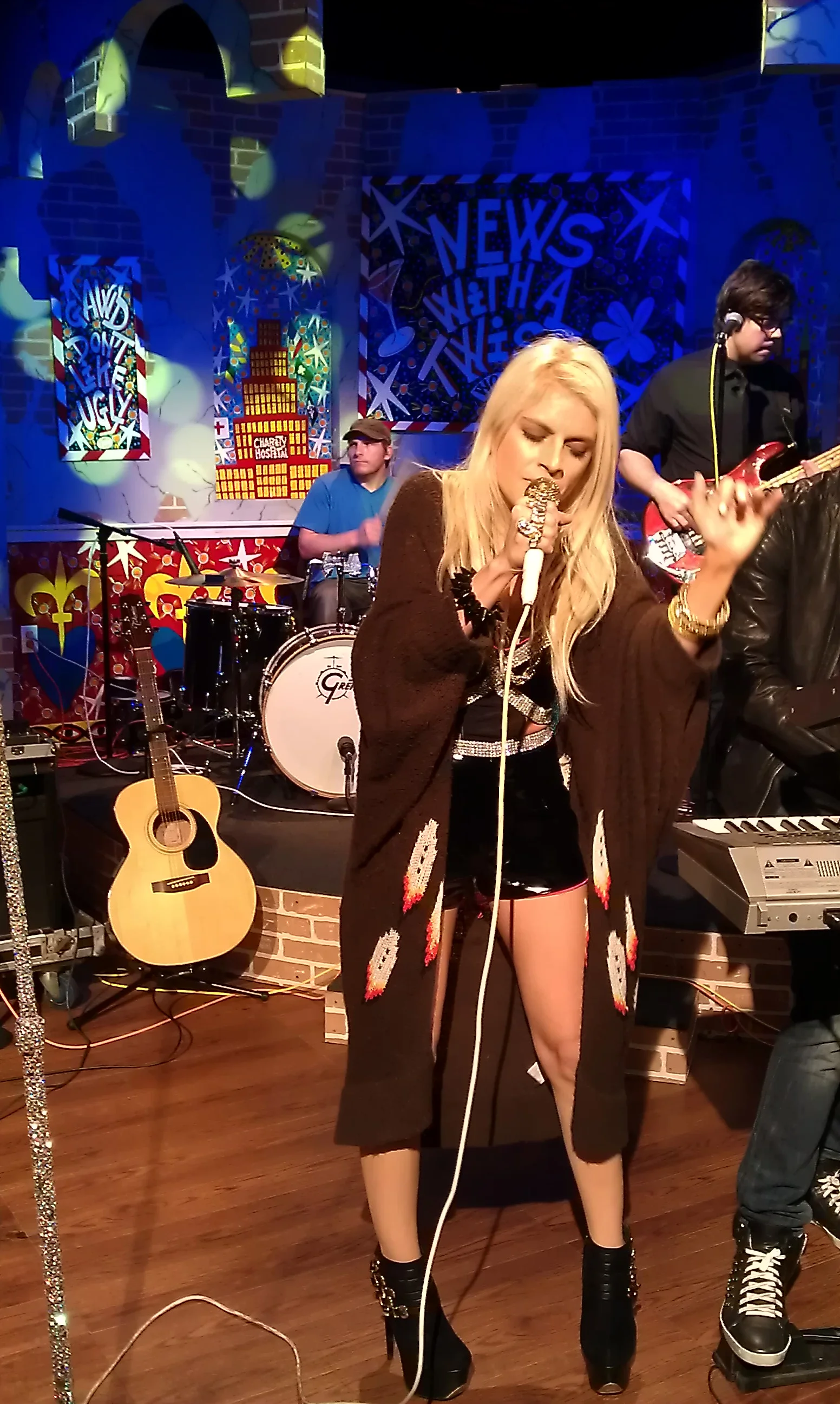 ​Soundcheck at News With a Twist!