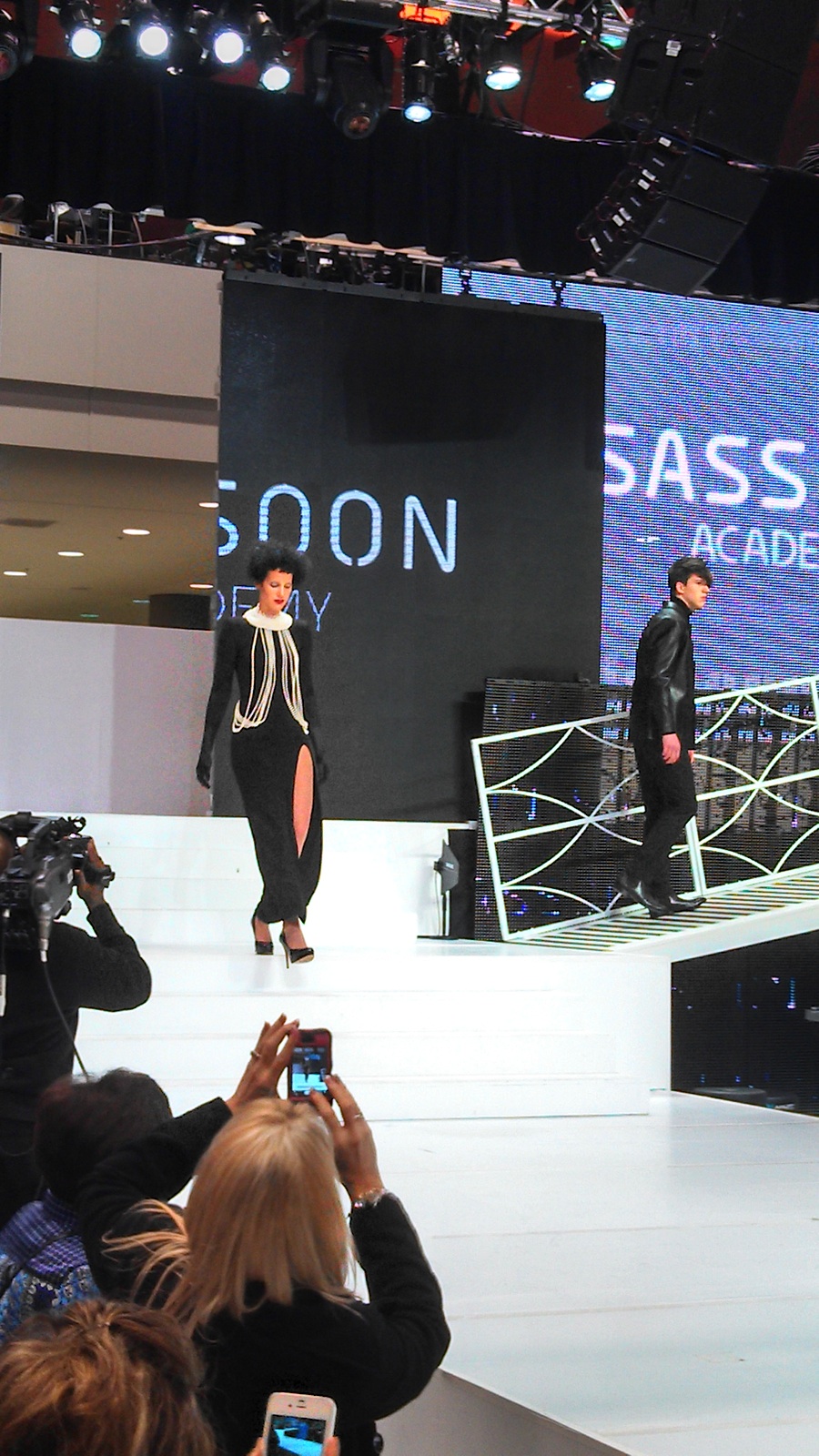 This is the Vidal Sassoon Academy runway. There so much going on, I was sure where to look! Kind of crazy hair cuts and colors, but always fun to watch!2.jpg