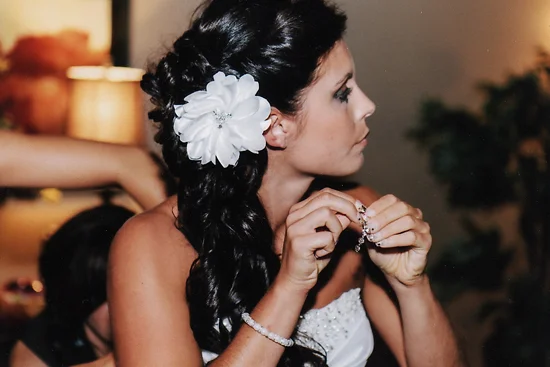 Get Perfect Hair For Holiday Events – Check Out These 5 Style Tips From Roberta