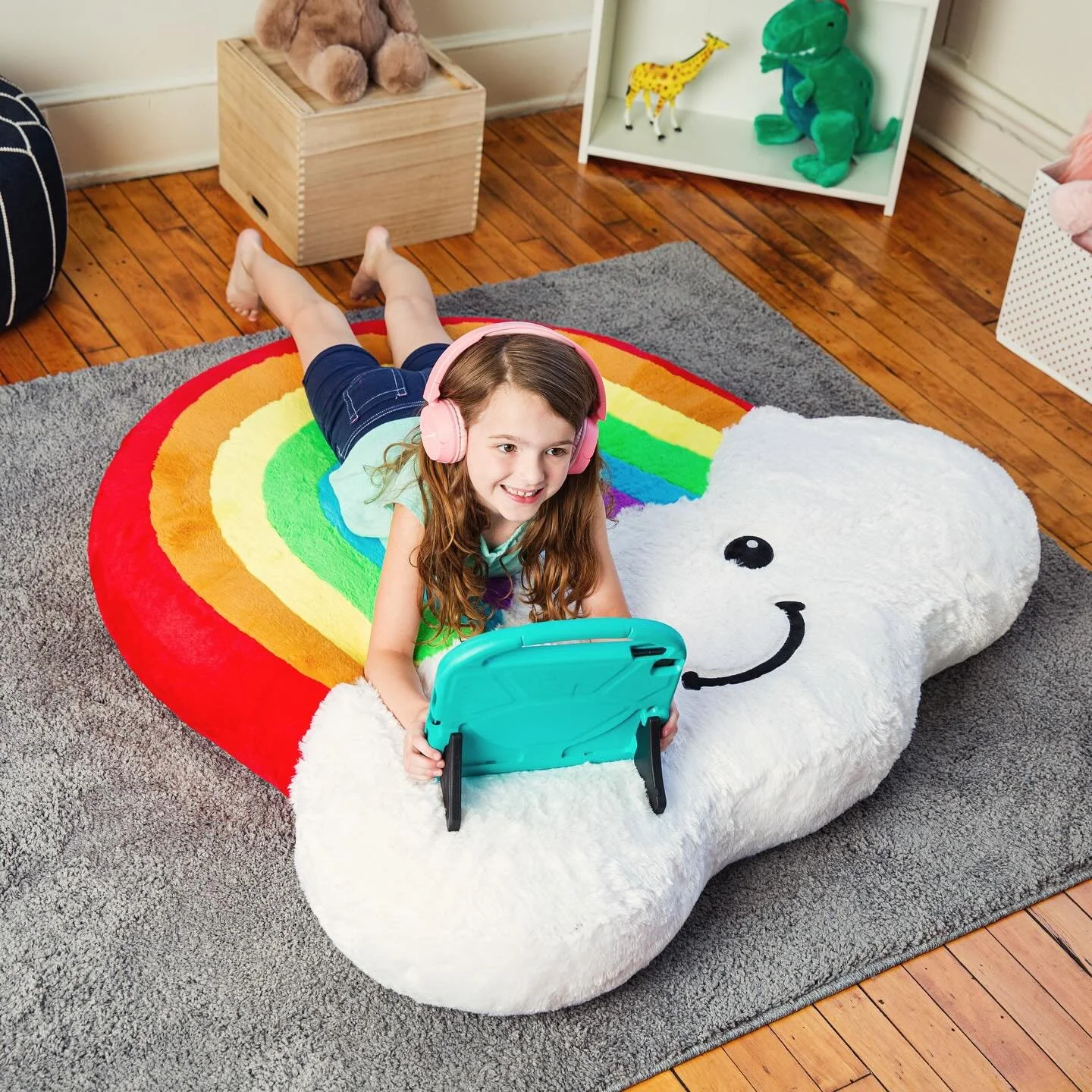 🌈

📷 @goodbananaco 
.
.
.

#catalogphotography #productphotography #instagood #instalove #brandphotography #rainbowtoys #rainbowbed #brandphotographer #ctliving #kids #kidsproducts #goodbanana #lifestylephotography #rainbow #ctphotographers #connec