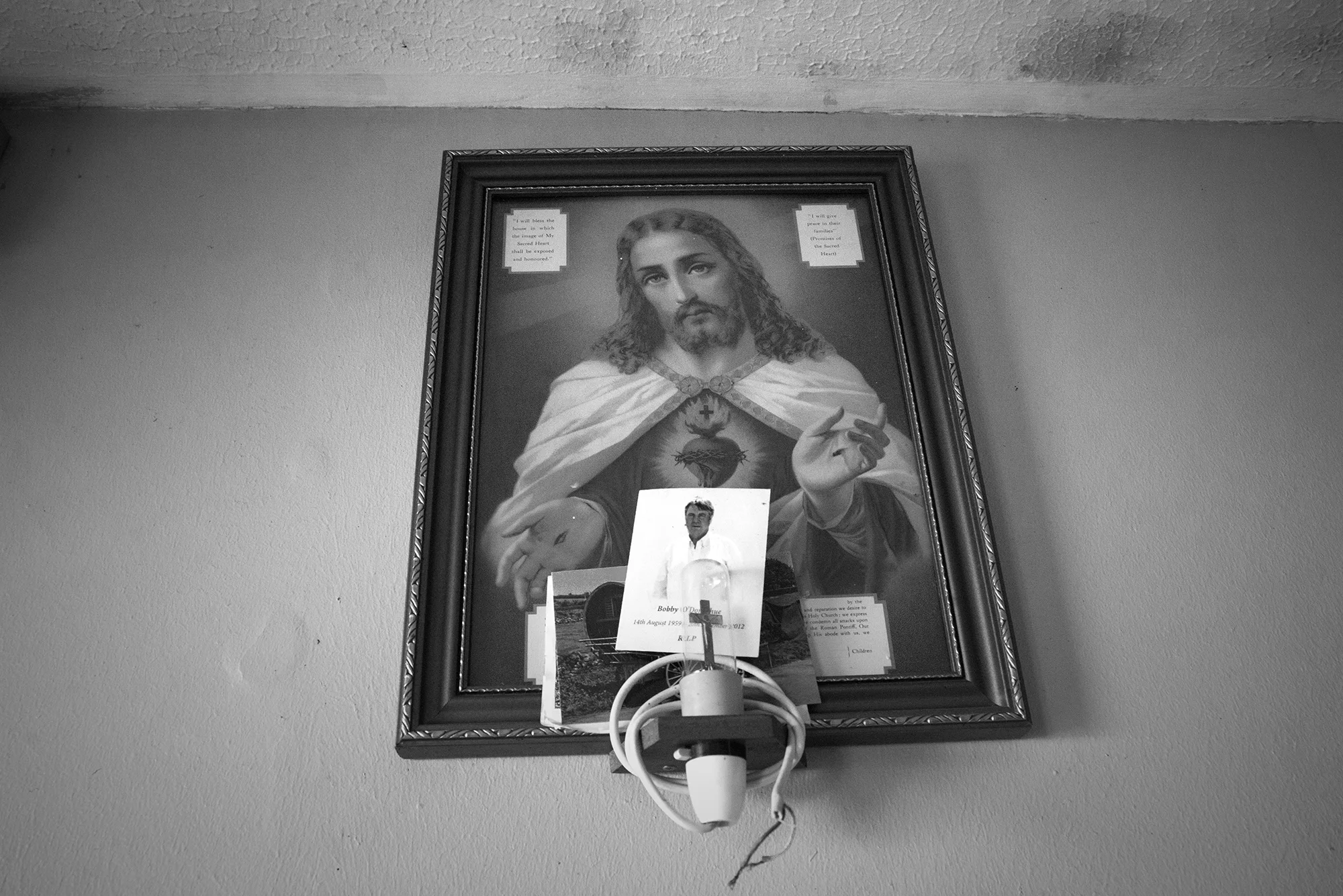 jesusadoration.jpg