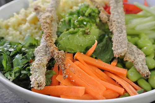 the seriously serious salad with sesame-crusted scallions and peanut dressing detail carrot.jpg