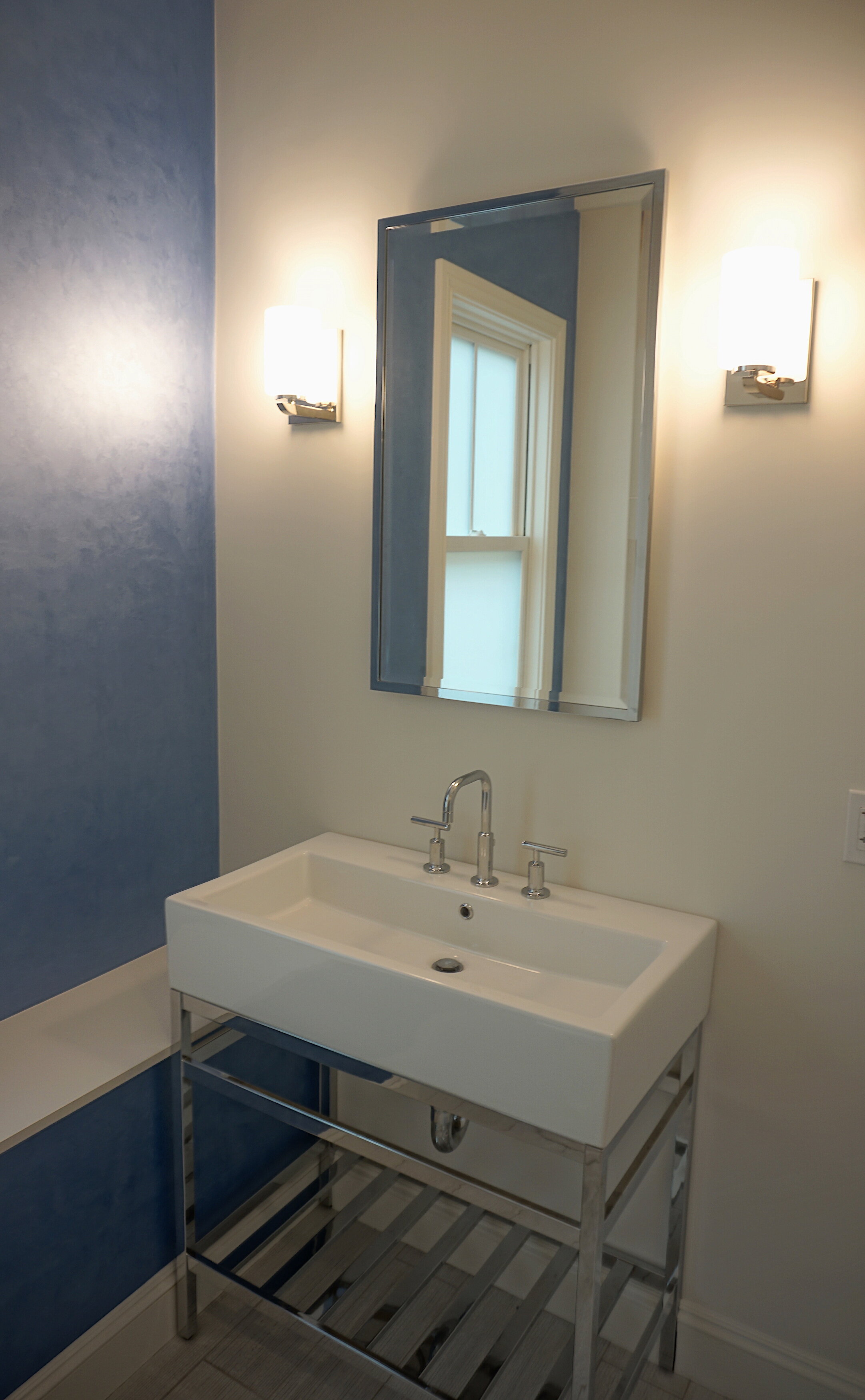 TDD Domilici Phillips Pool House Bath sink website.jpeg