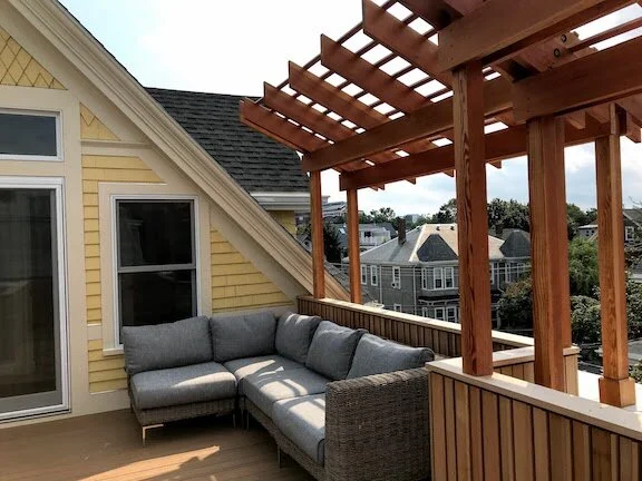 Tdd Wintner wide shot Pergola towards house WEB.jpeg