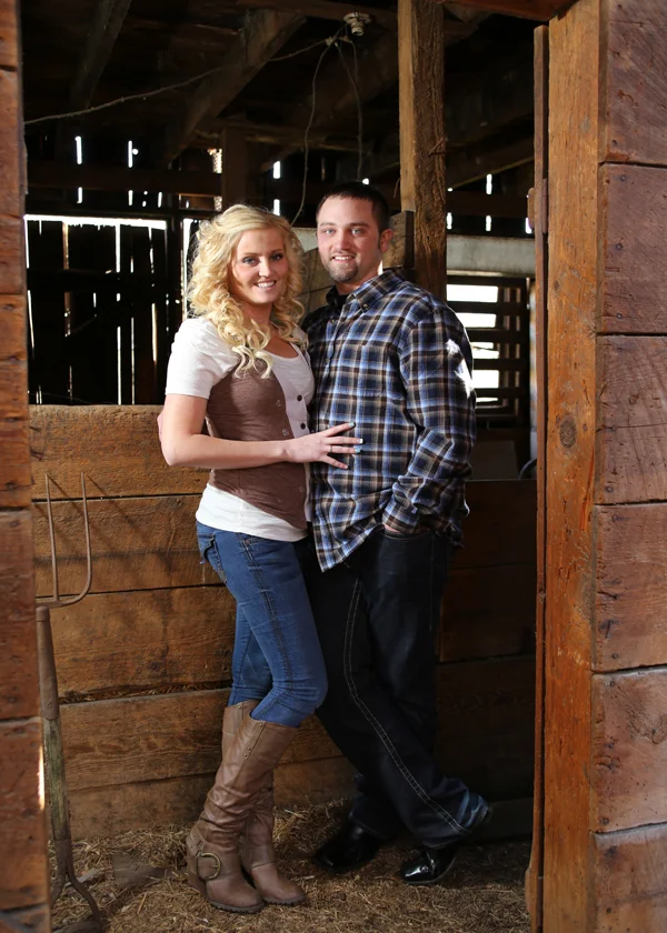 Bountiful Portrait studio photography, Wedding engagements outdoor photography