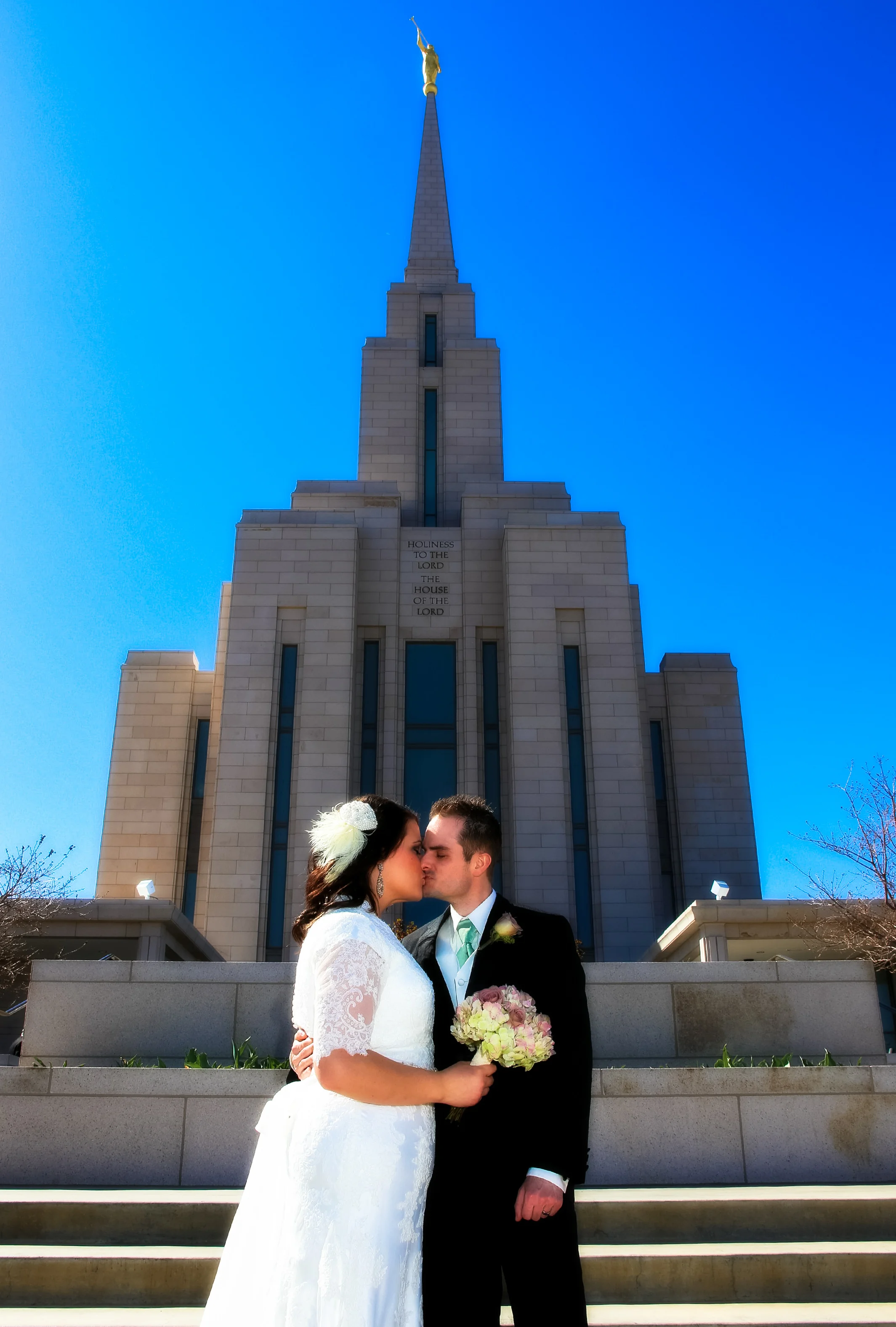 Oquirrh Mountain LDS Utah Temple Wedding Photography