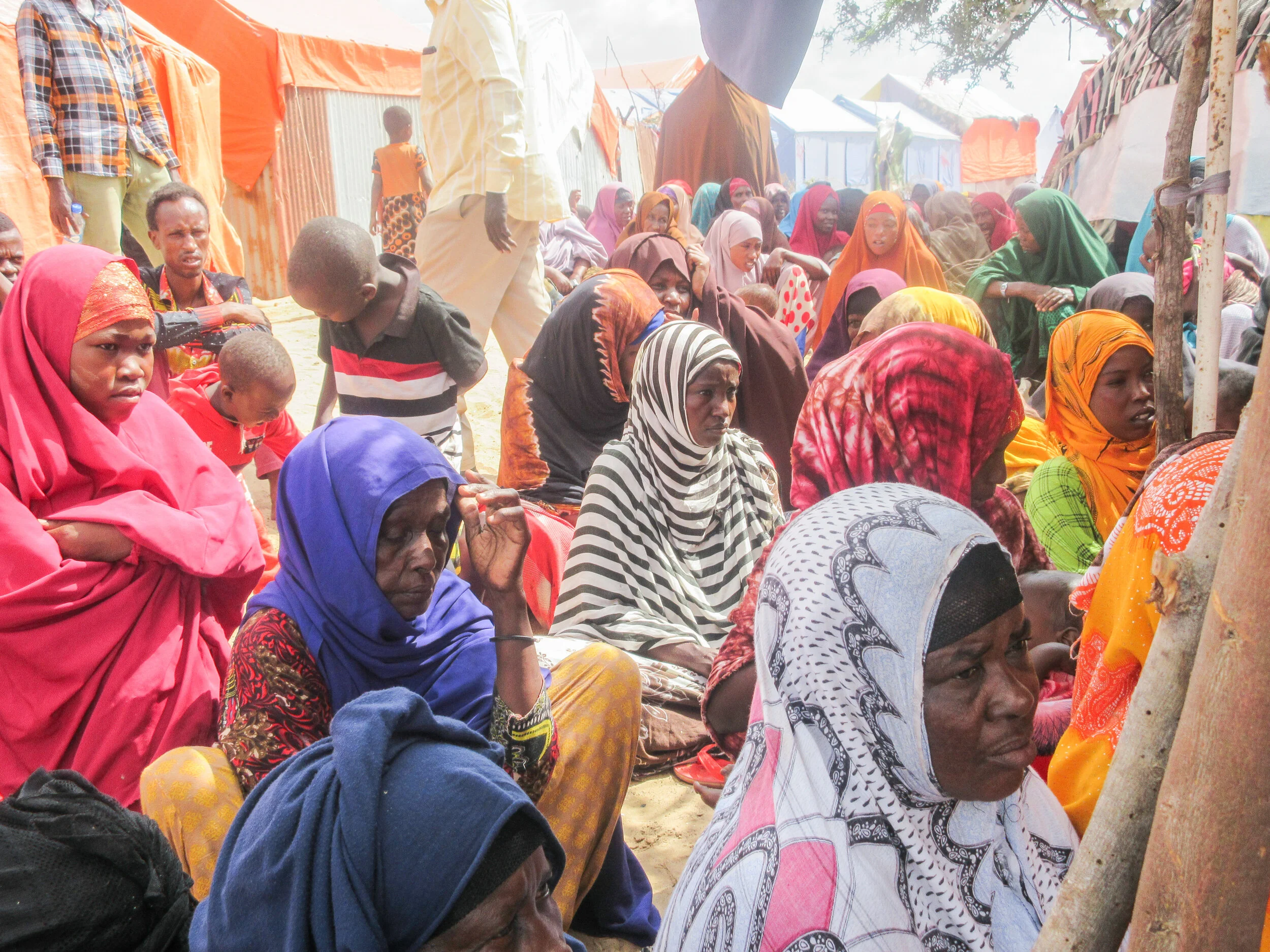 Displaced women shared stories about their lack of food and jobs. Photo Credit: Refugees International.