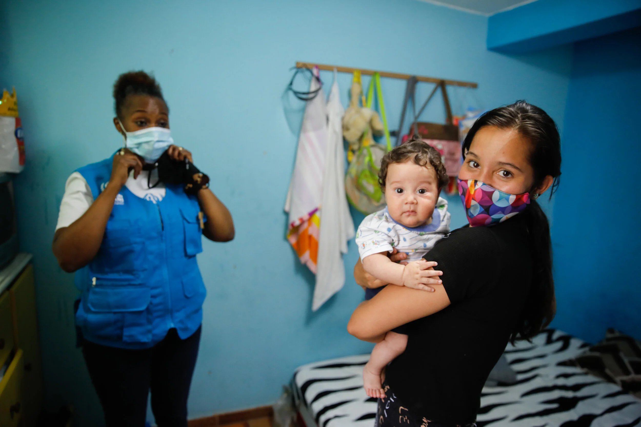 The Effect of COVID-19 on the Economic Inclusion of Venezuelans in Peru