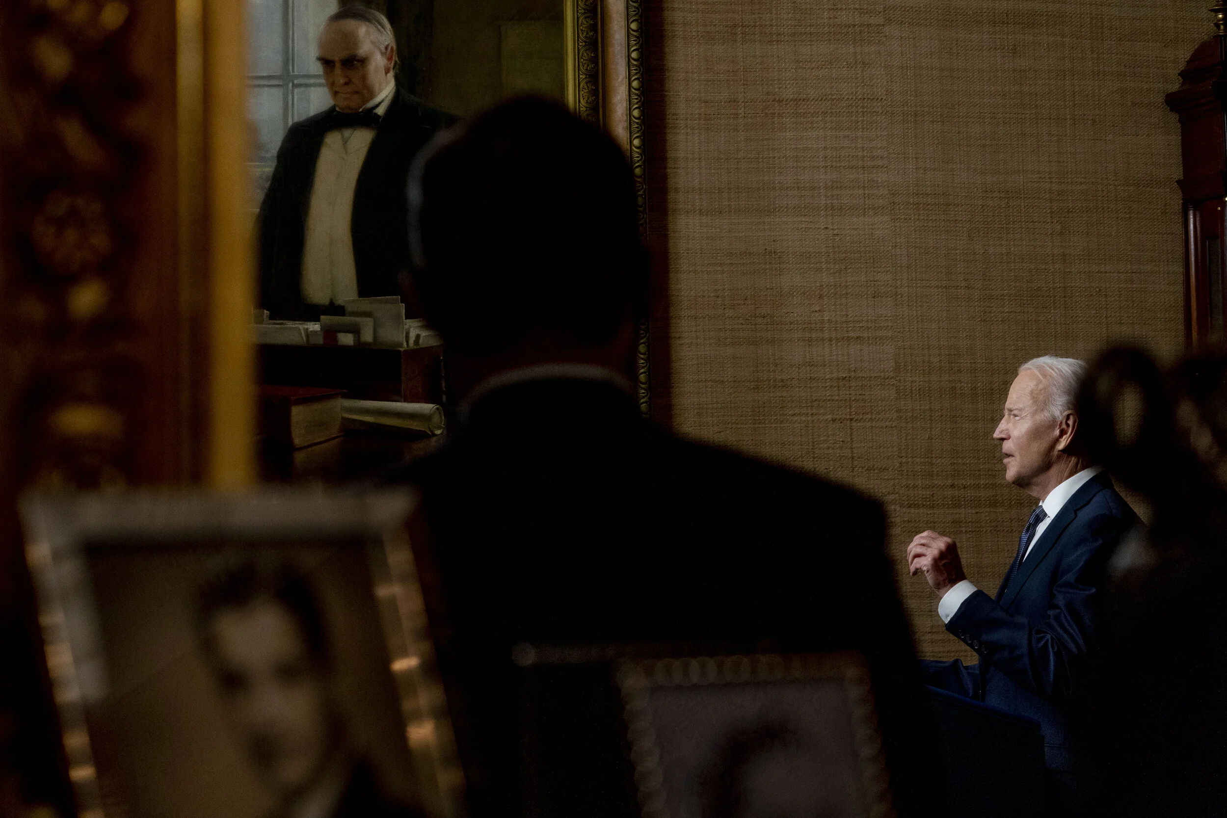 Planned U.S. Troop Withdrawal Poses Risks to Afghan Civilians