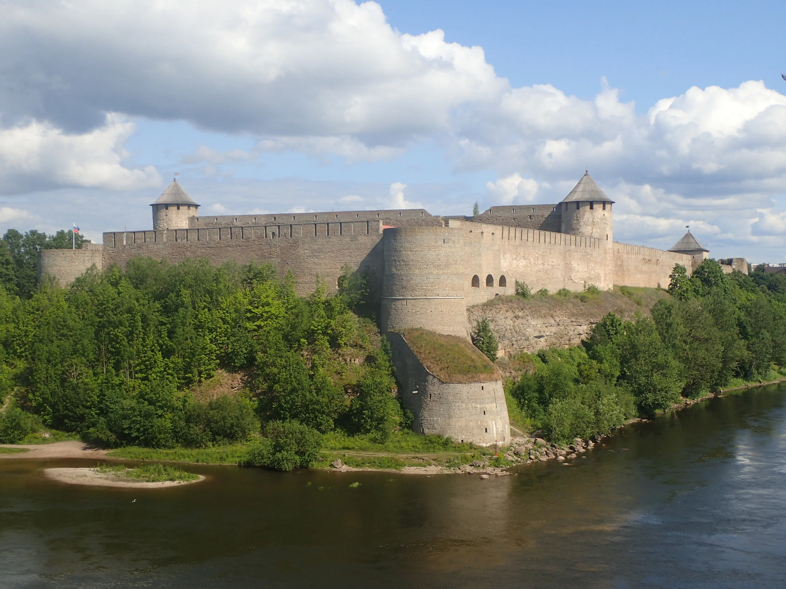 Ivangorod Fortress established by Ivan III in 1492 (Russia).