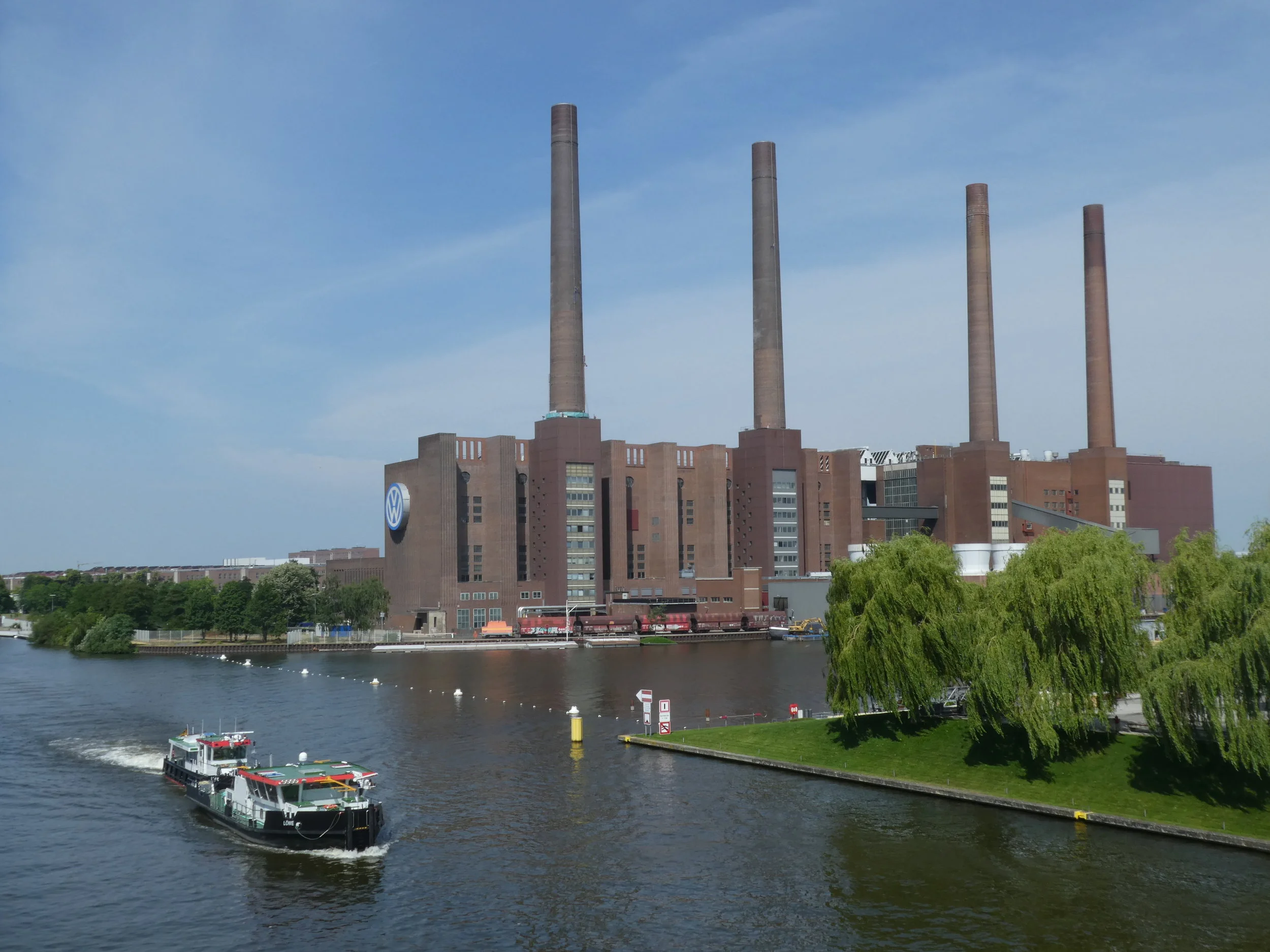 View on the old power plant of the Volkswagen Wolfsburg site, at the Mittellandkanal.