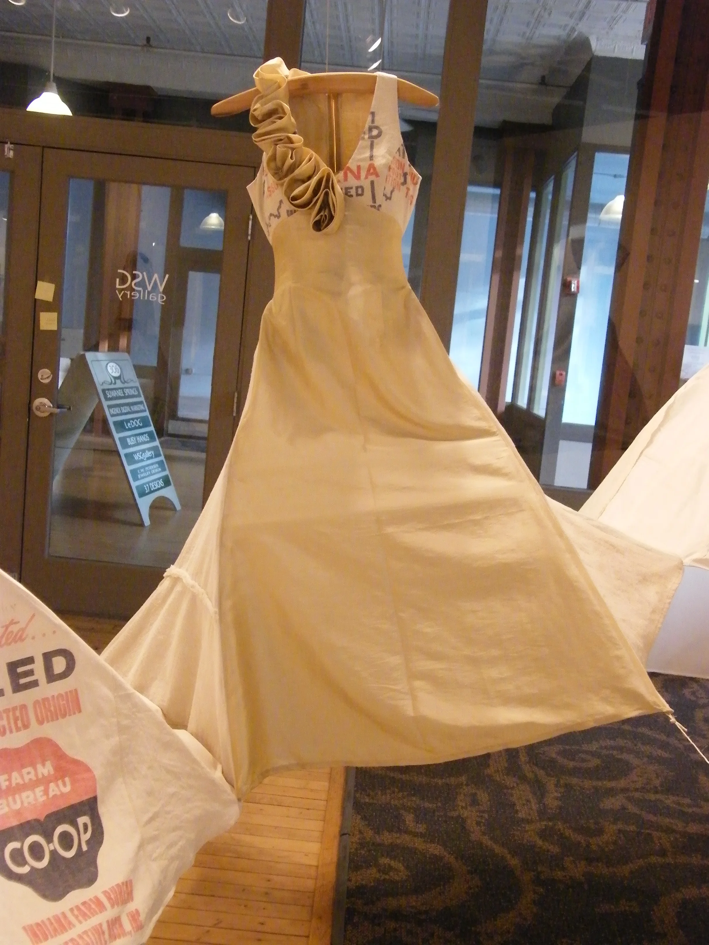 Evening Gowns for the Midwestern Woman