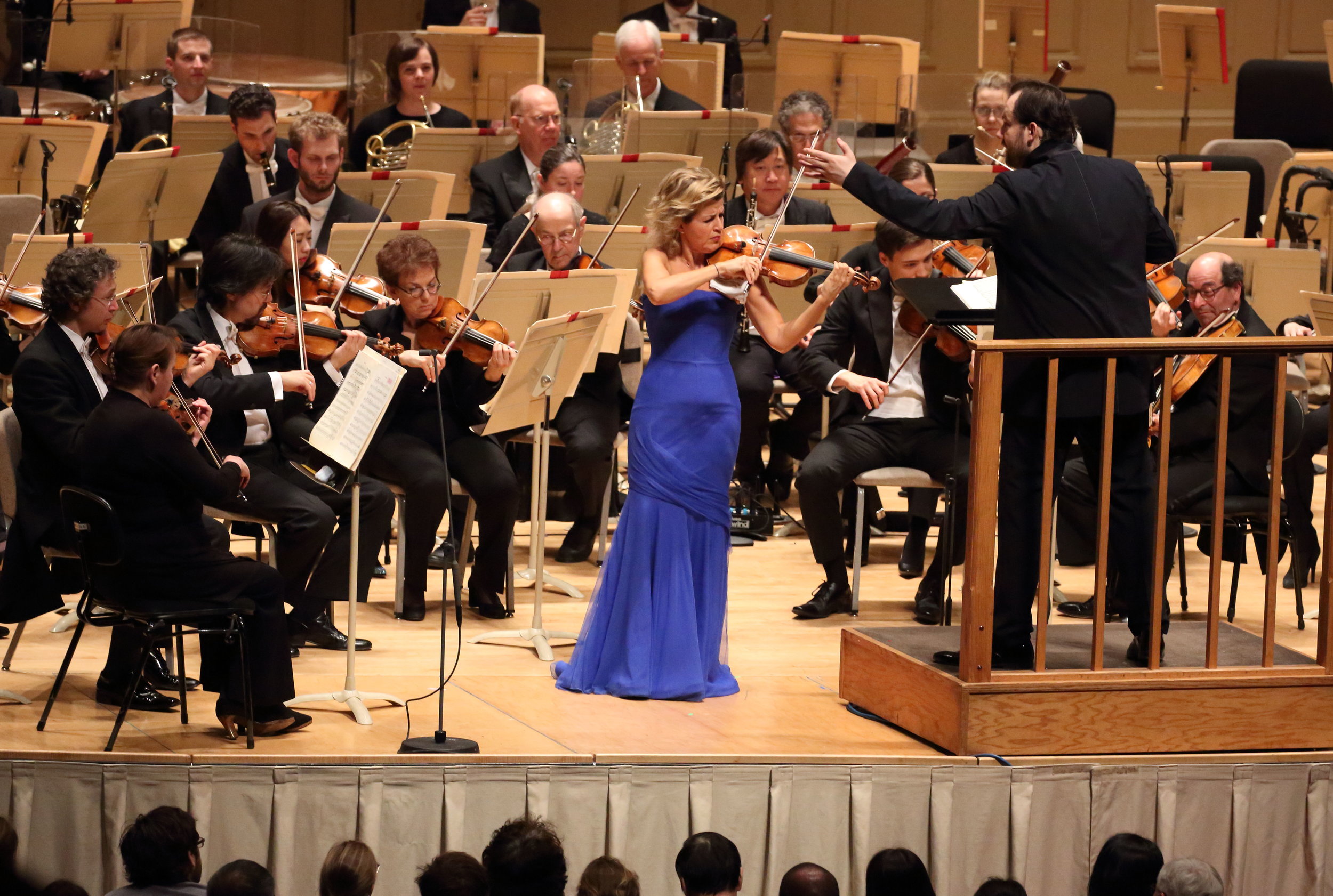 Anne-Sophie Mutter, with Andris Nelsons leading the Boston Symphony Orchestra, 27 April 2017. Hilary Scott photograph