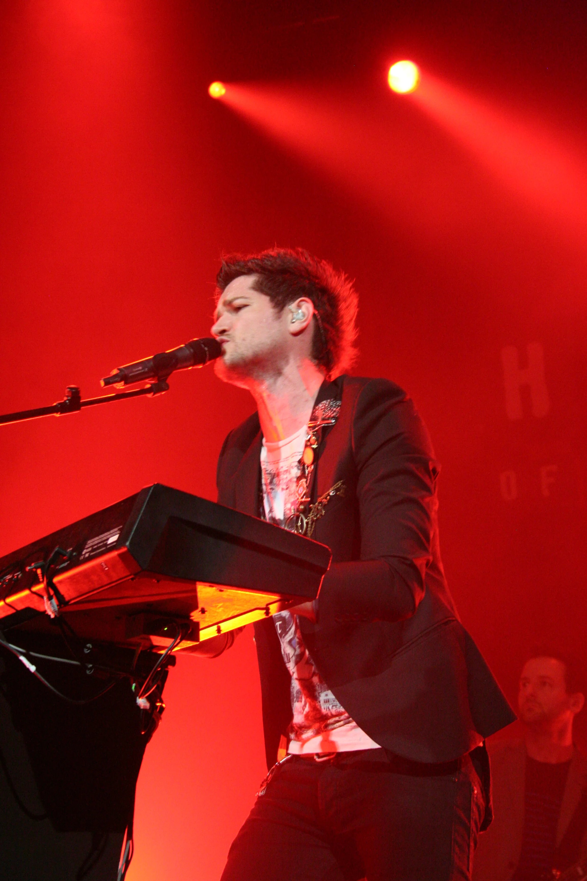 Script 2010 show01.jpg